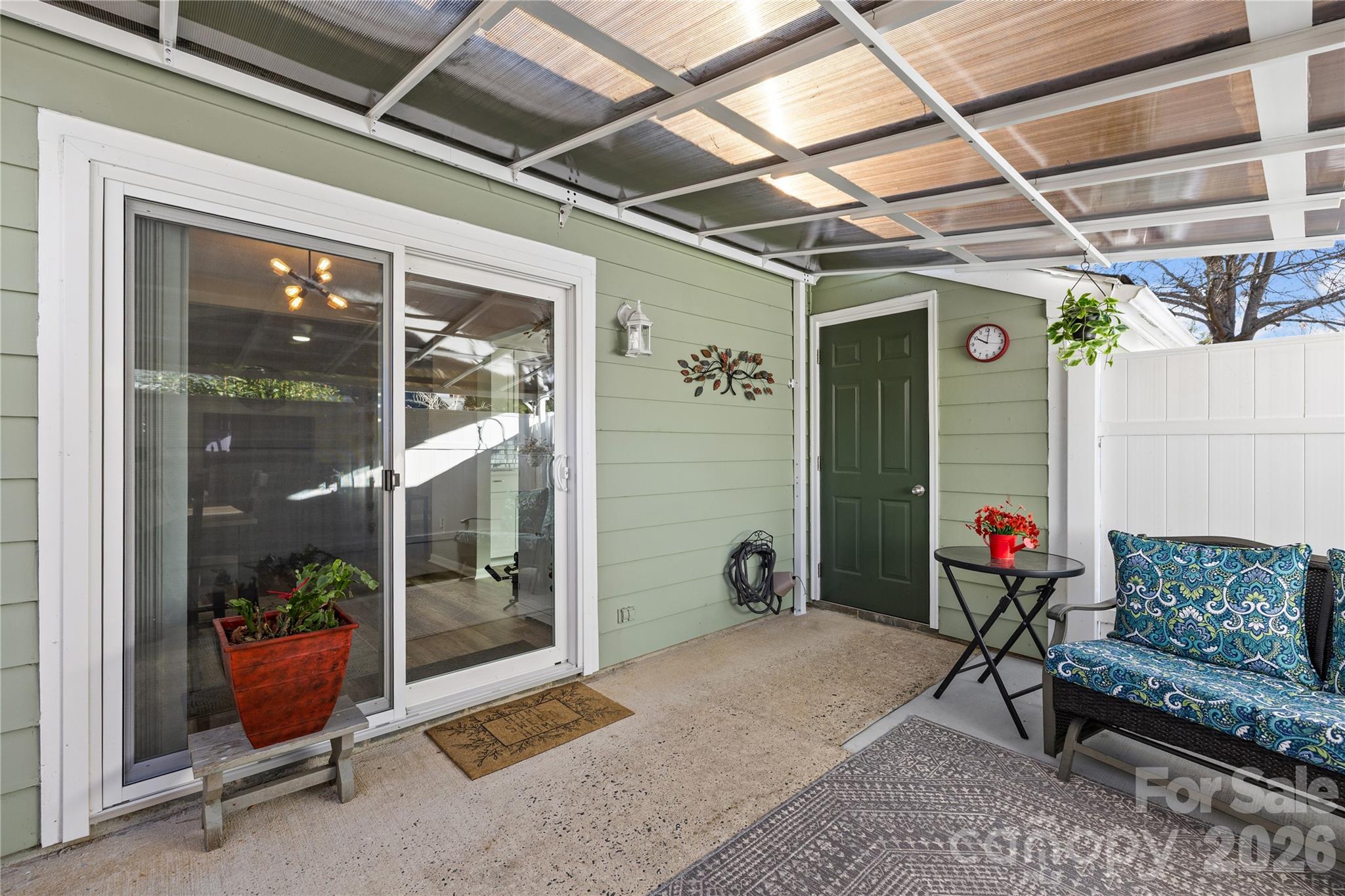911 Sardis Cove Drive — Charlotte