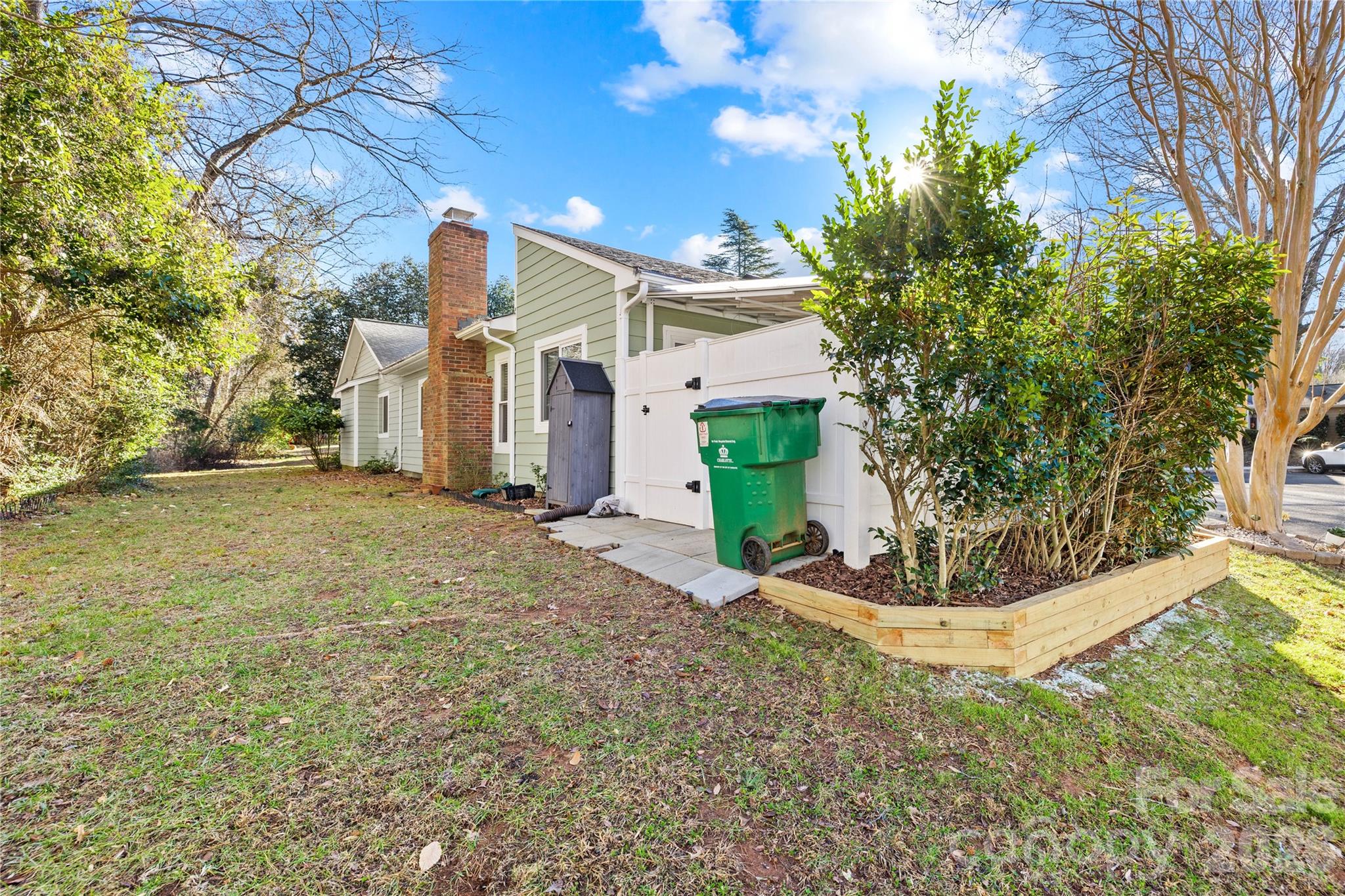 911 Sardis Cove Drive — Charlotte