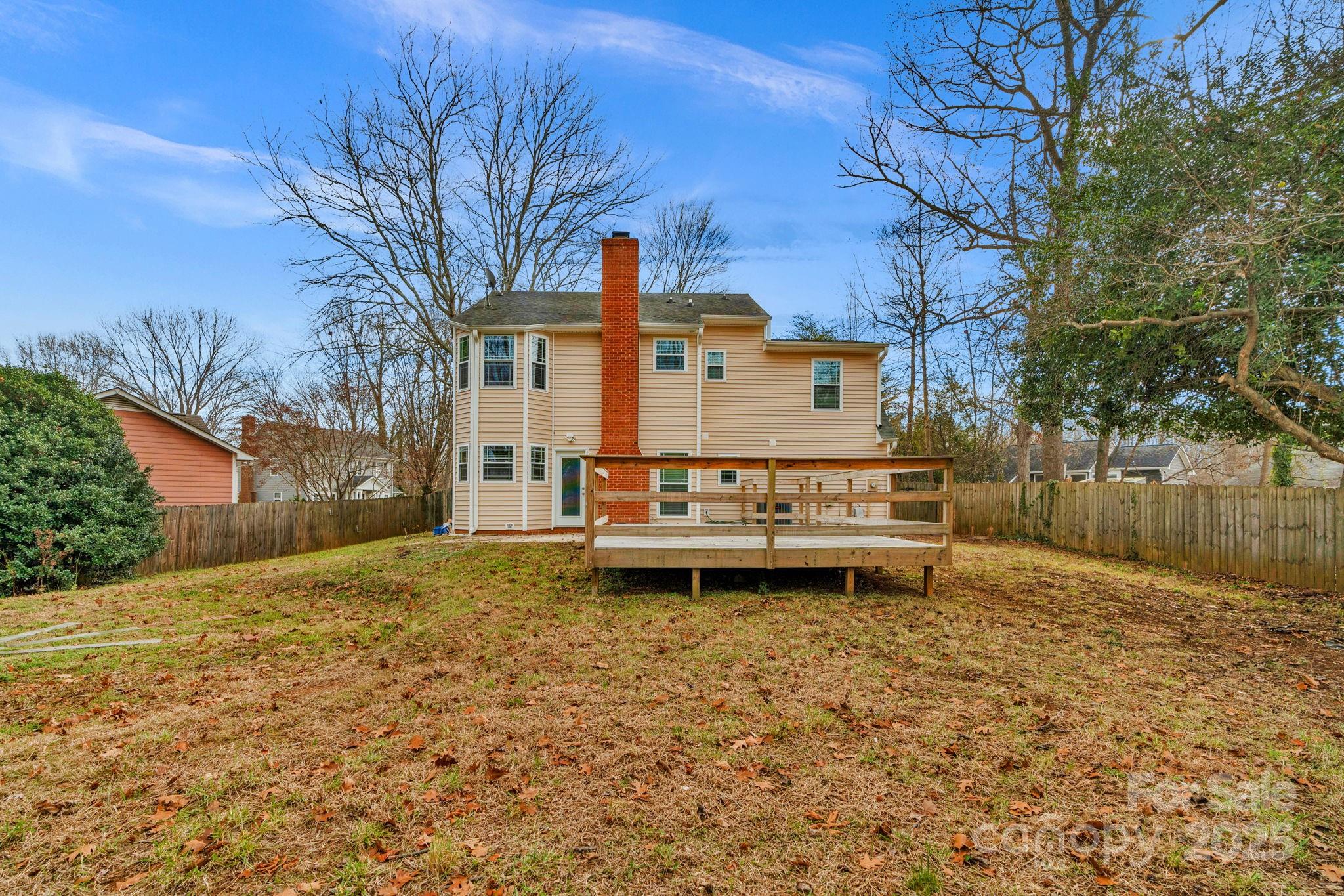 6109 Tartan Green Court — Charlotte