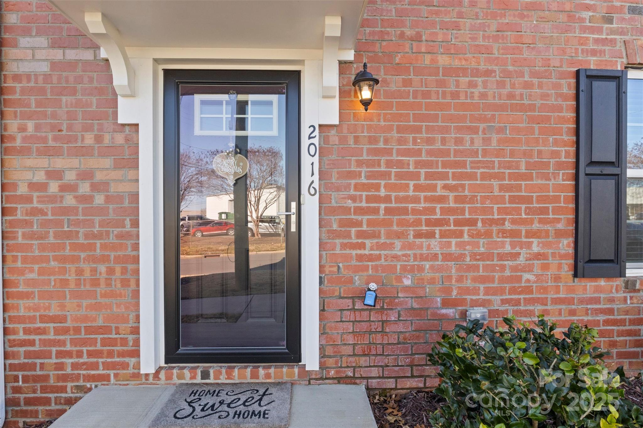 2016 Tupelo Grove Lane — Gastonia