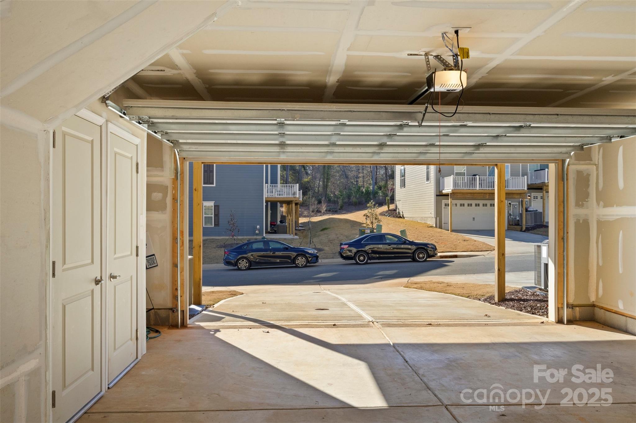 2016 Tupelo Grove Lane — Gastonia