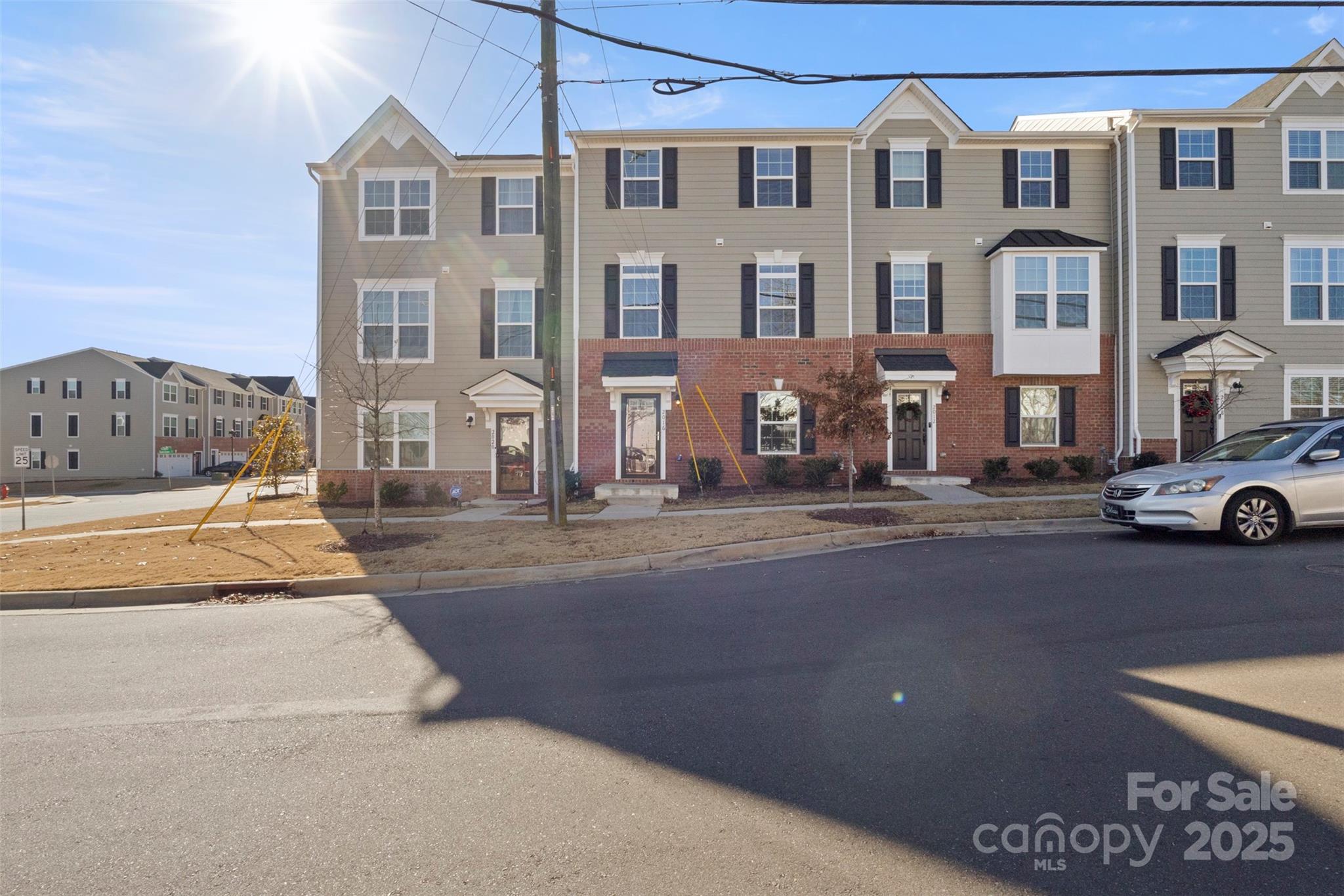 2016 Tupelo Grove Lane — Gastonia