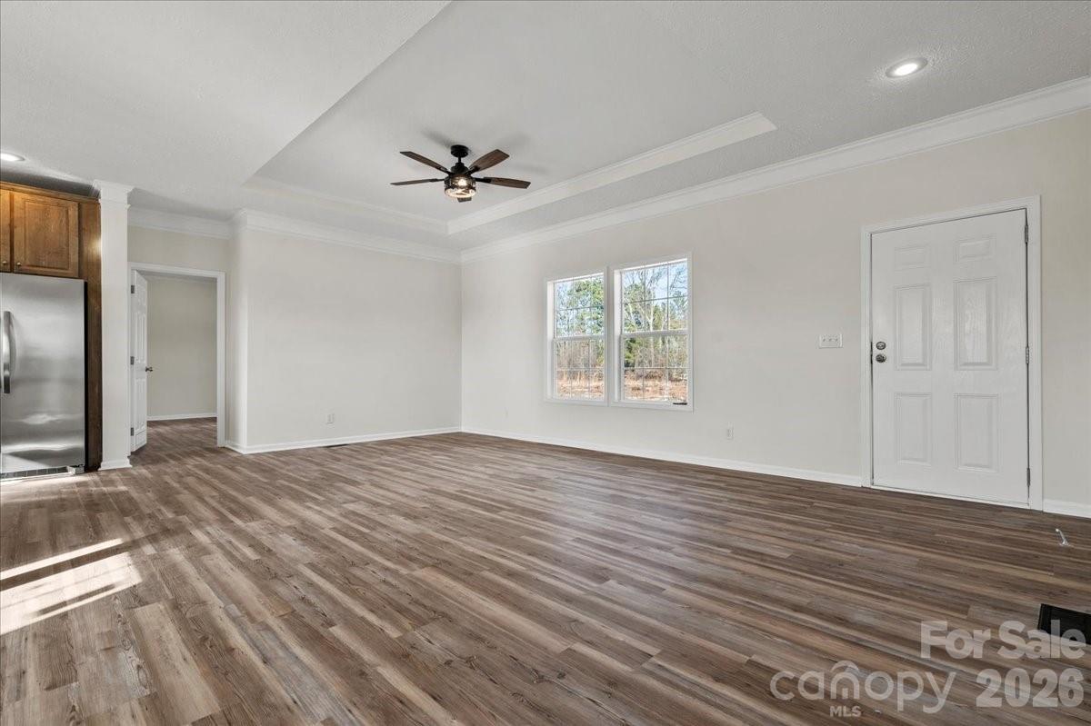 5257 Raleys Mill Road — Bethune