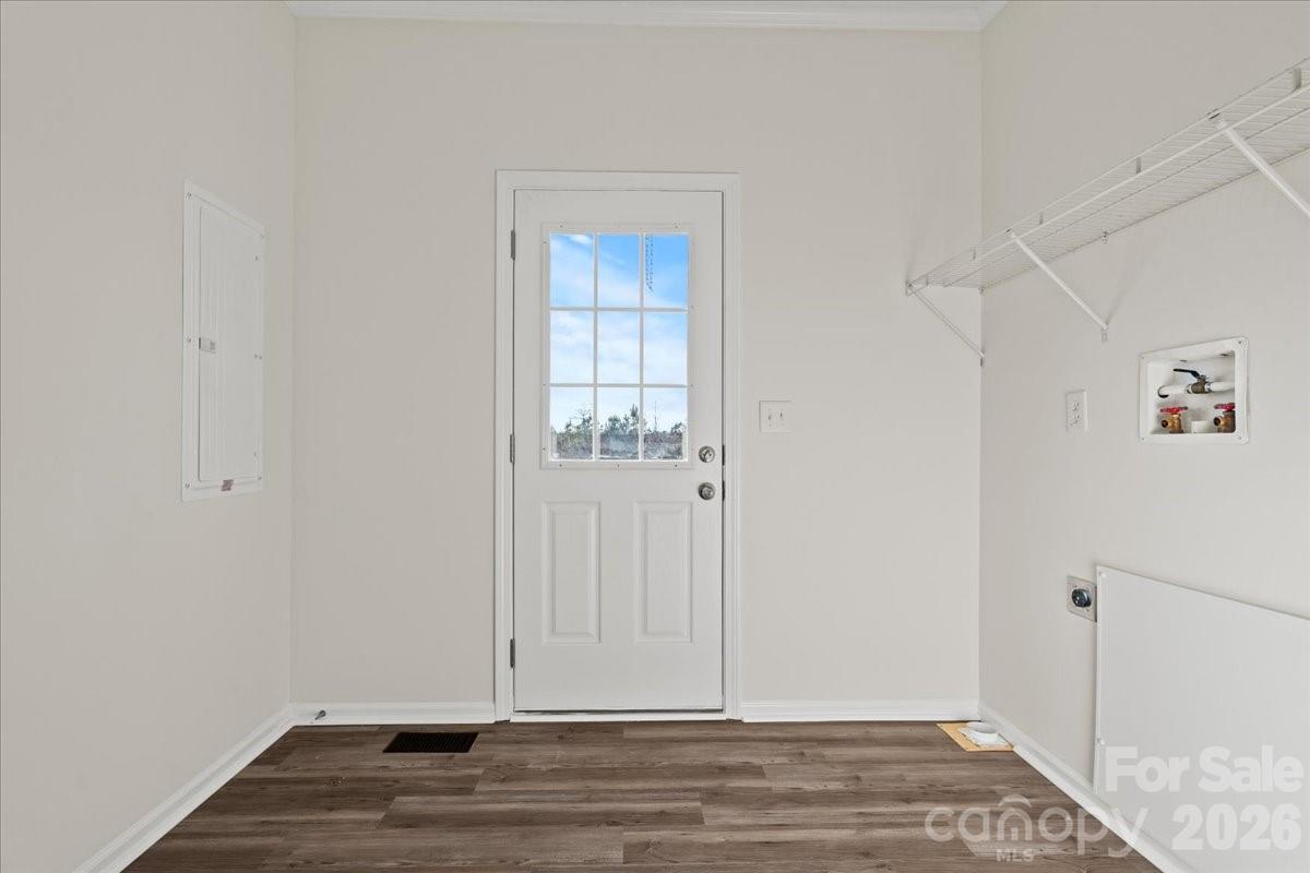 5257 Raleys Mill Road — Bethune