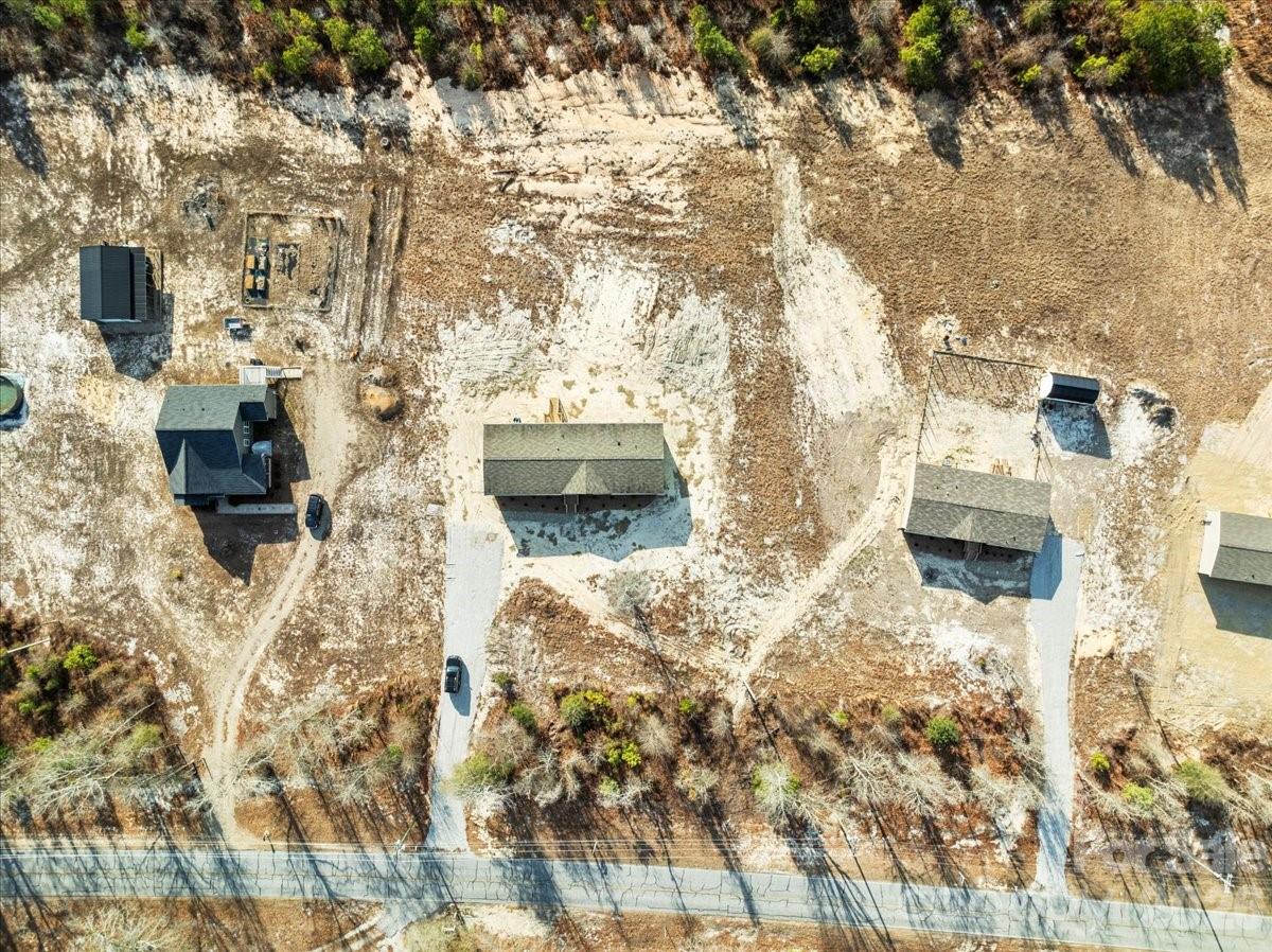 5257 Raleys Mill Road — Bethune