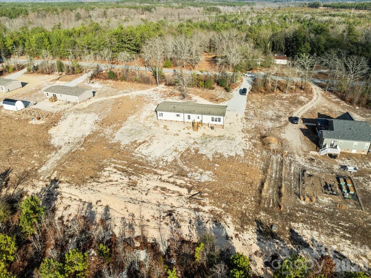 5257 Raleys Mill Road — Bethune