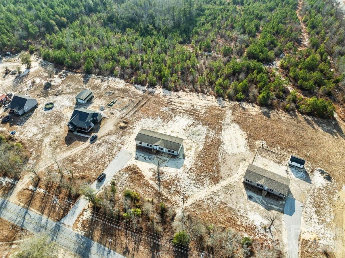 5257 Raleys Mill Road — Bethune