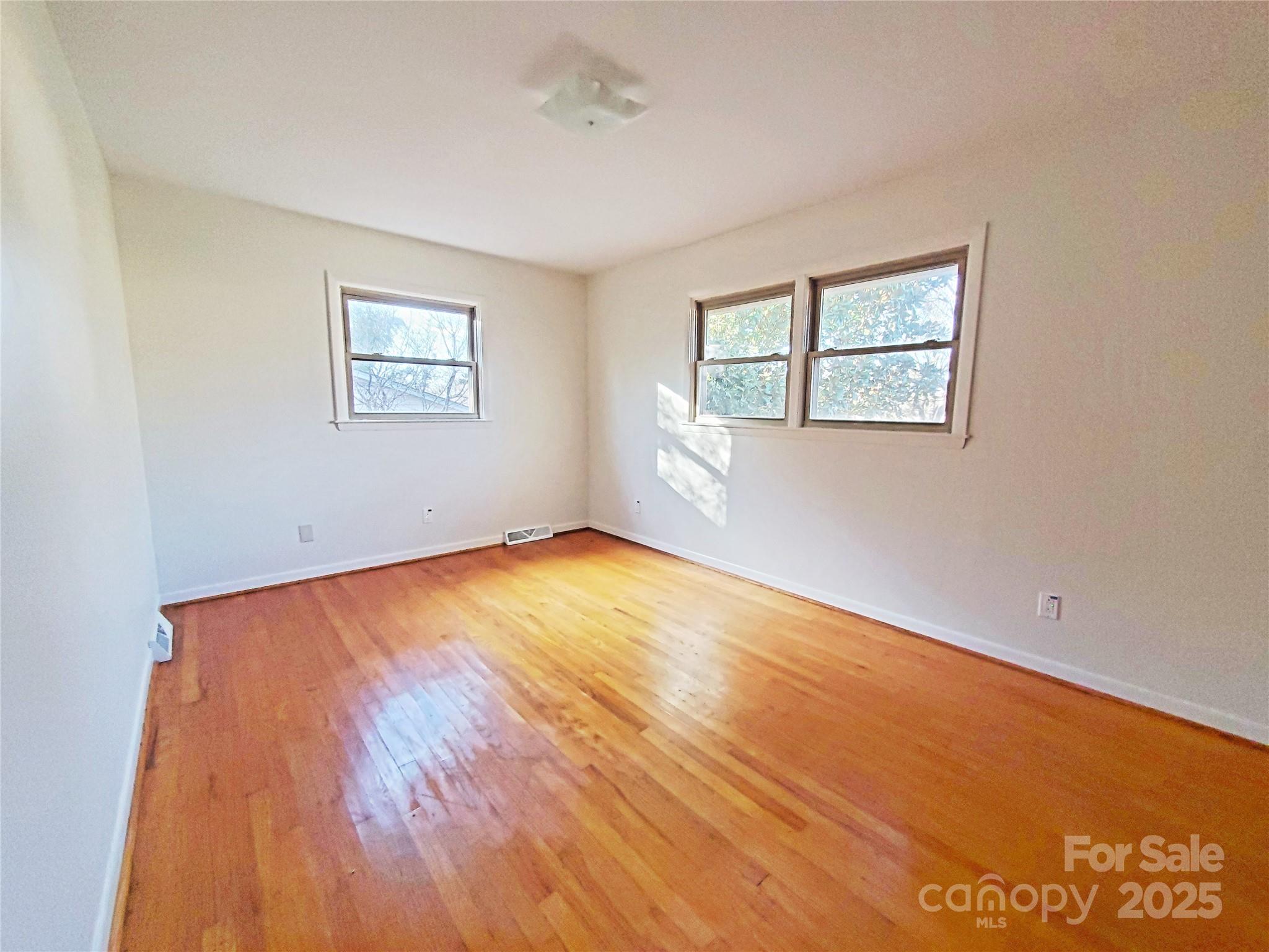 1303 Hunt Street — Shelby