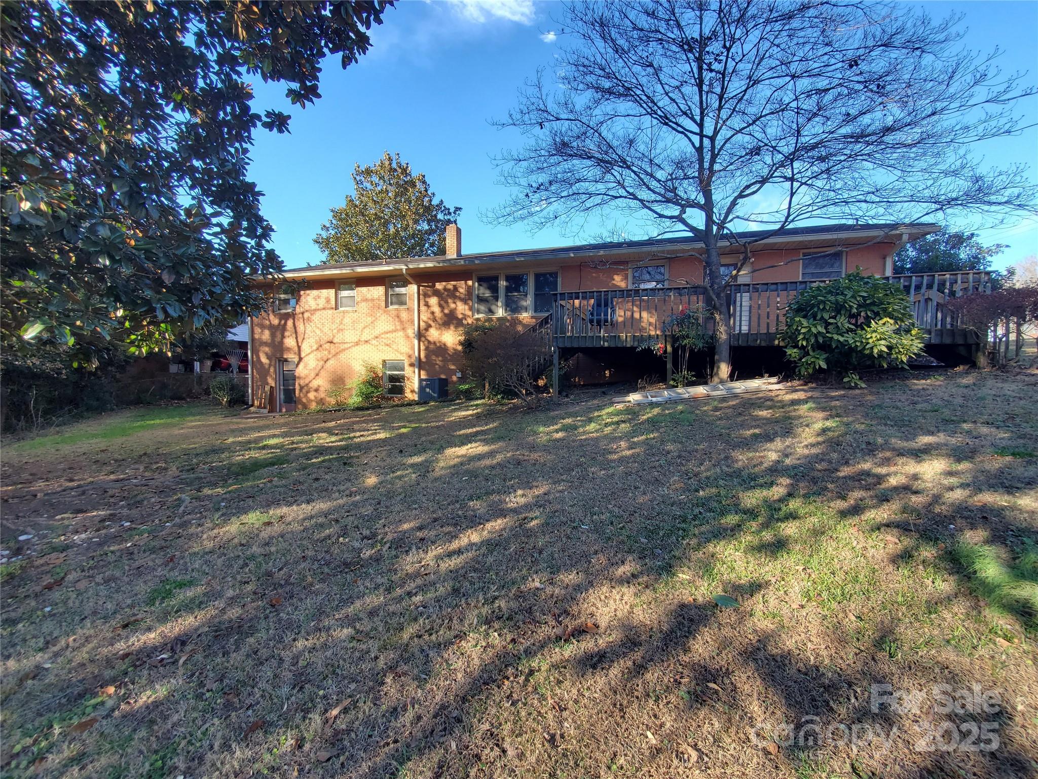 1303 Hunt Street — Shelby