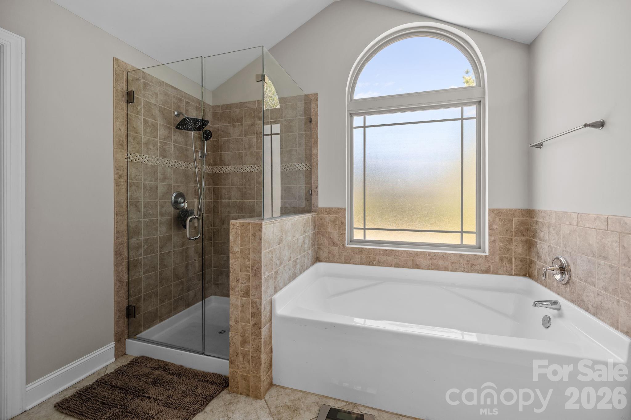 2419 Dellwood Drive #42 — Monroe