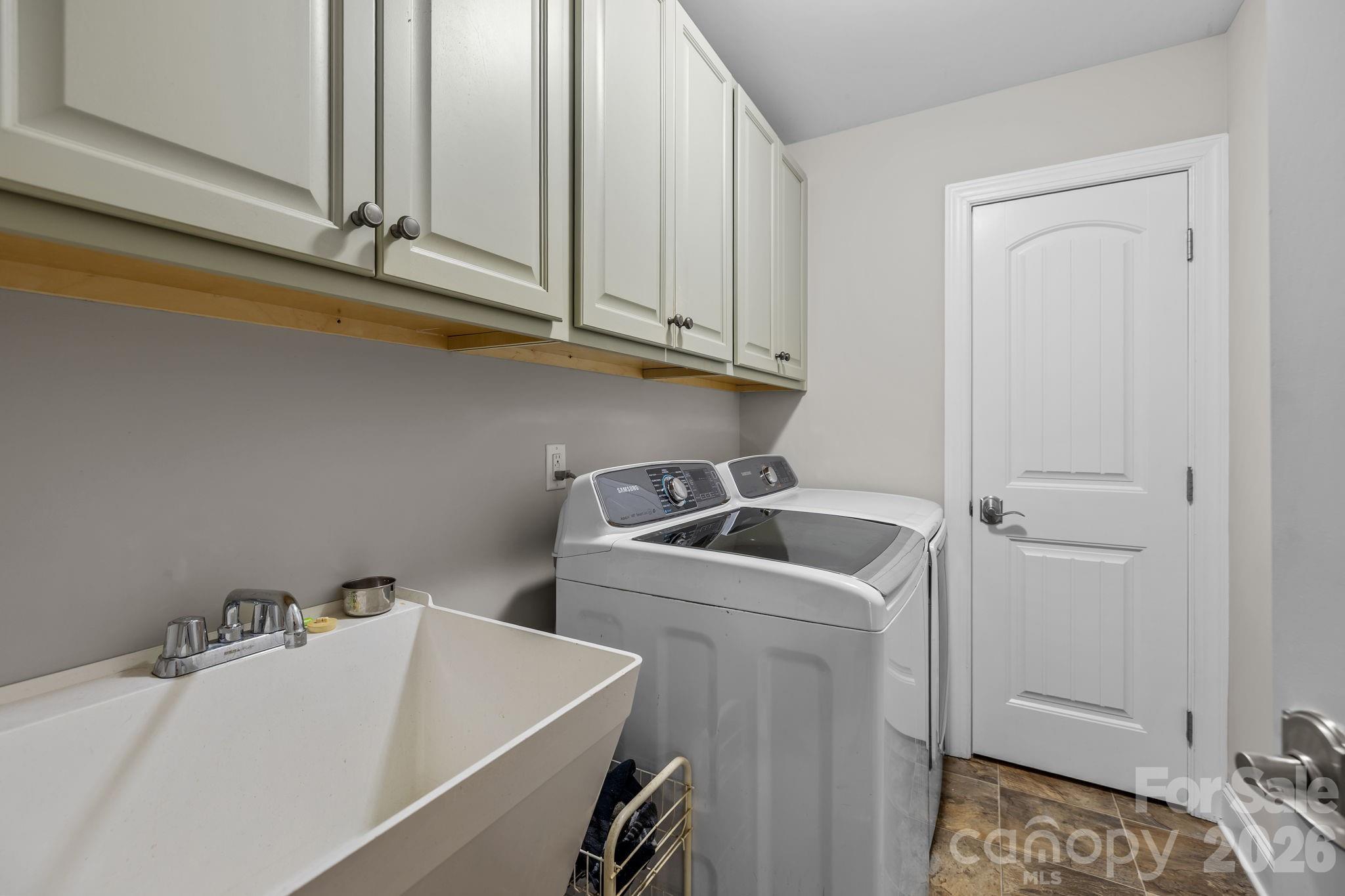 2419 Dellwood Drive #42 — Monroe