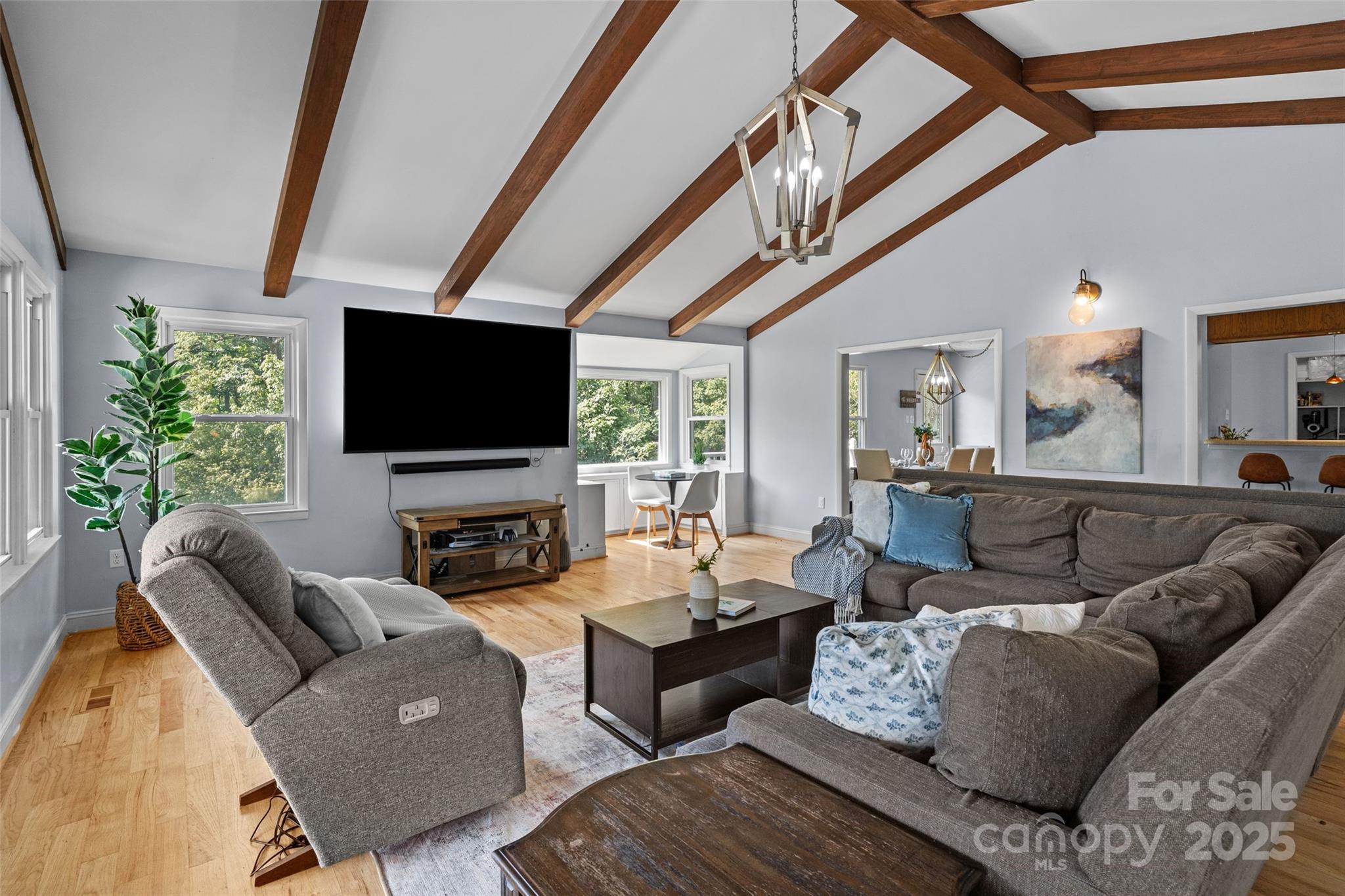 335 Carroll Cove — Clover