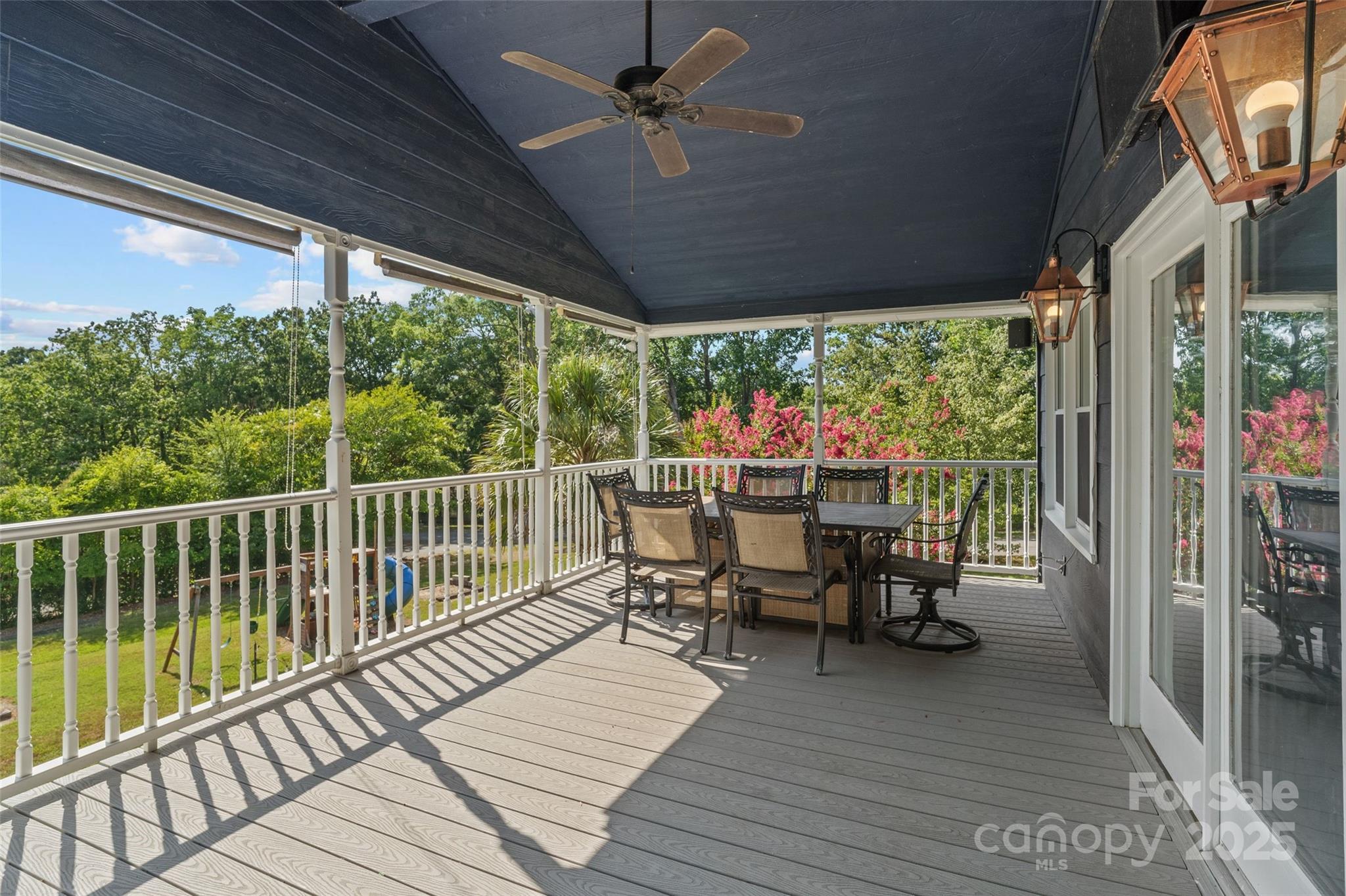 335 Carroll Cove — Clover