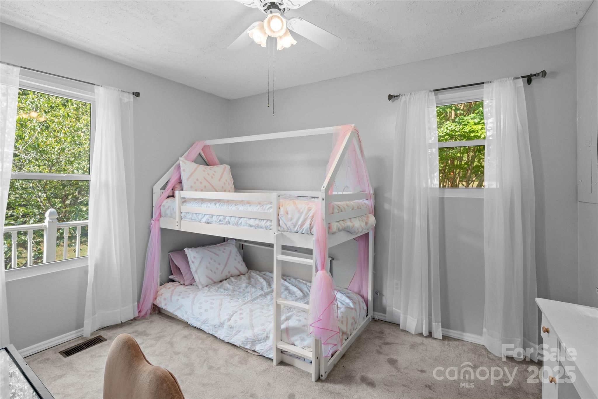 335 Carroll Cove — Clover