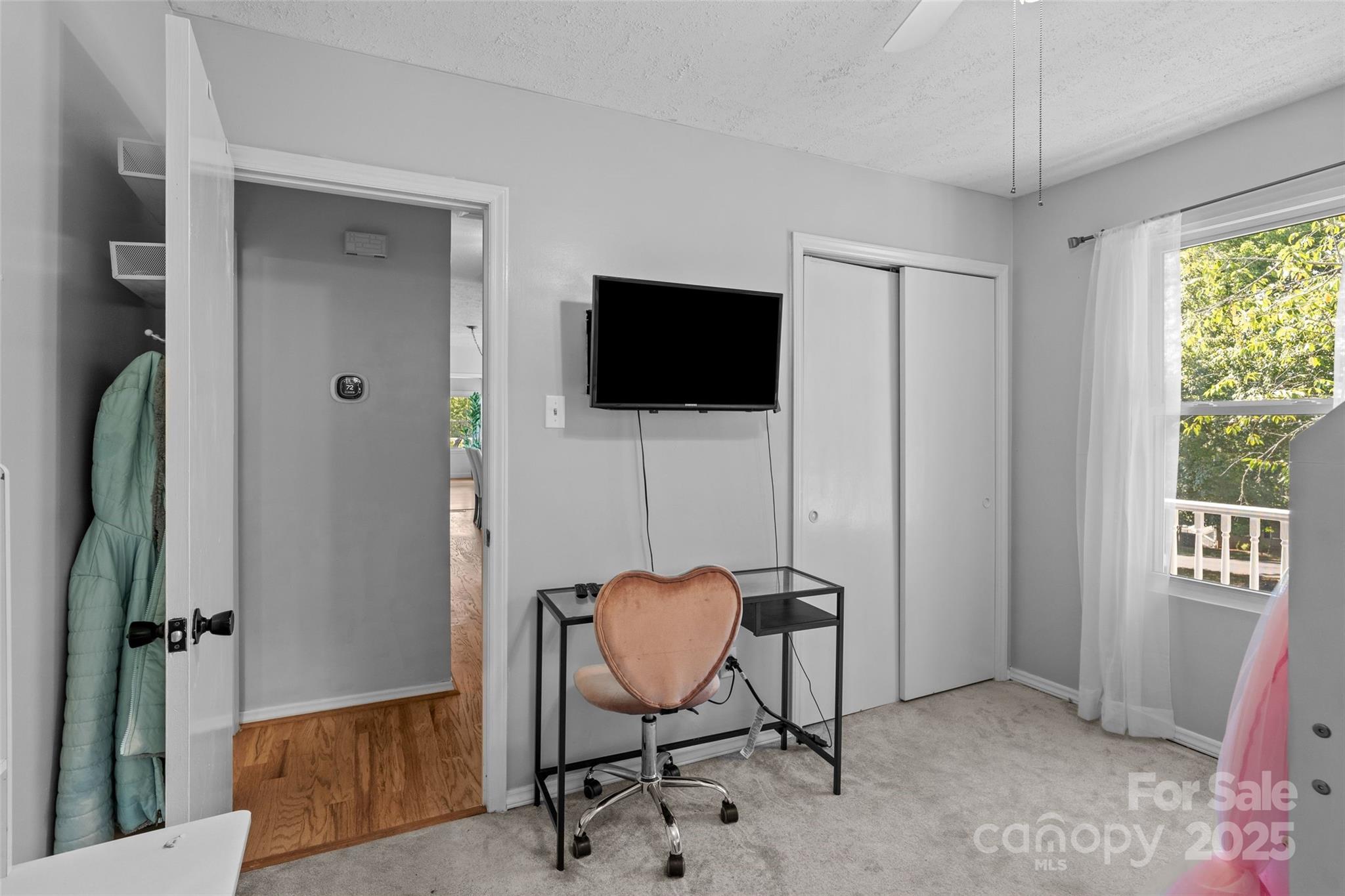 335 Carroll Cove — Clover