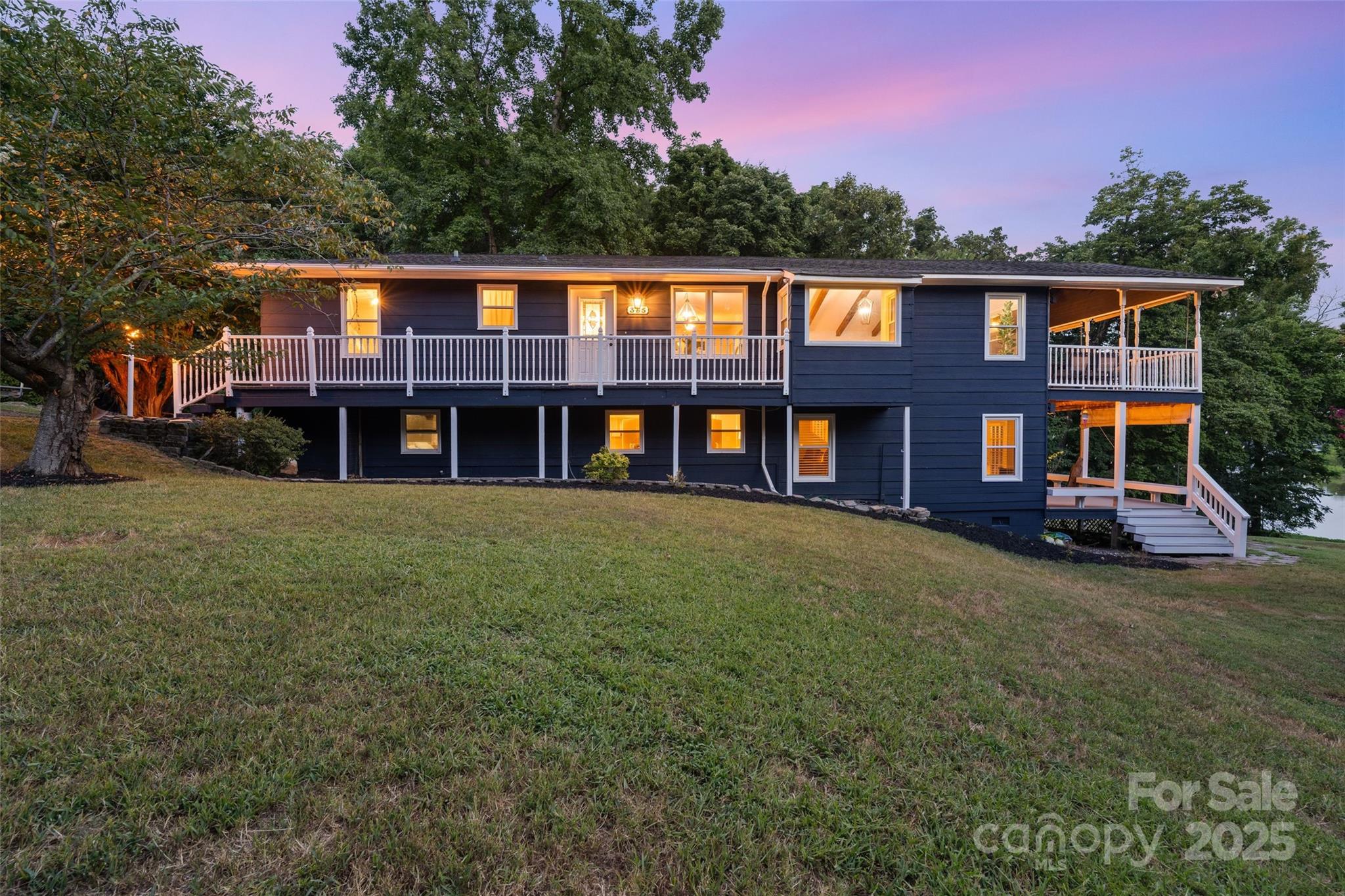 335 Carroll Cove — Clover
