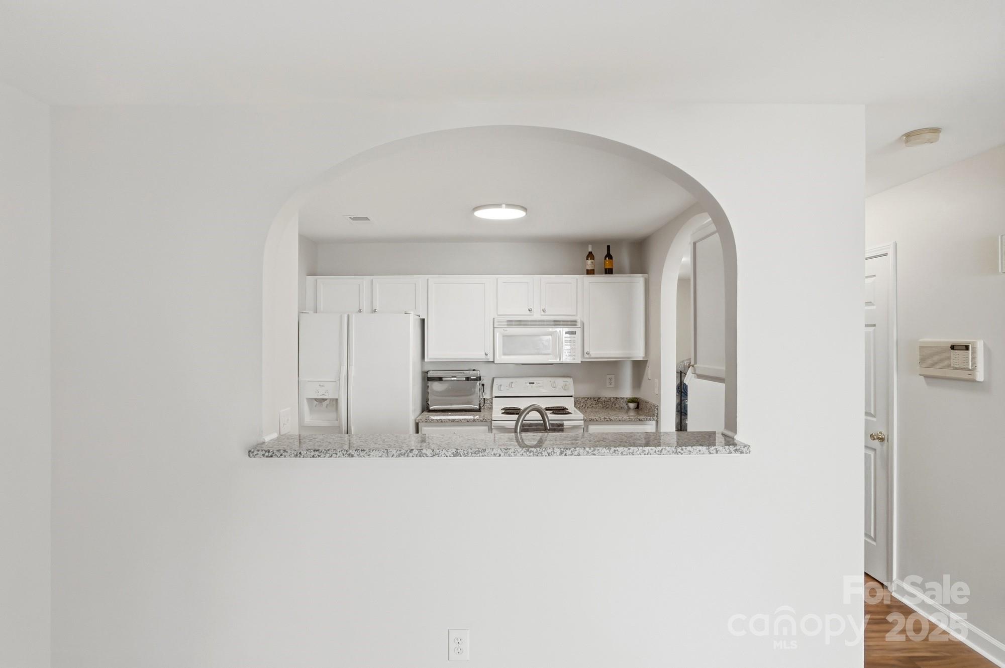 3855 Glenlea Commons Drive — Charlotte