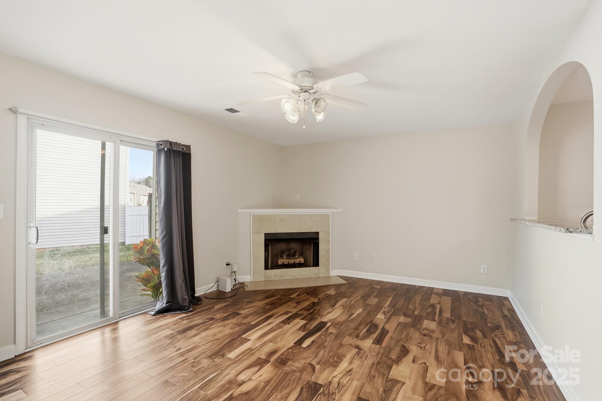 3855 Glenlea Commons Drive — Charlotte