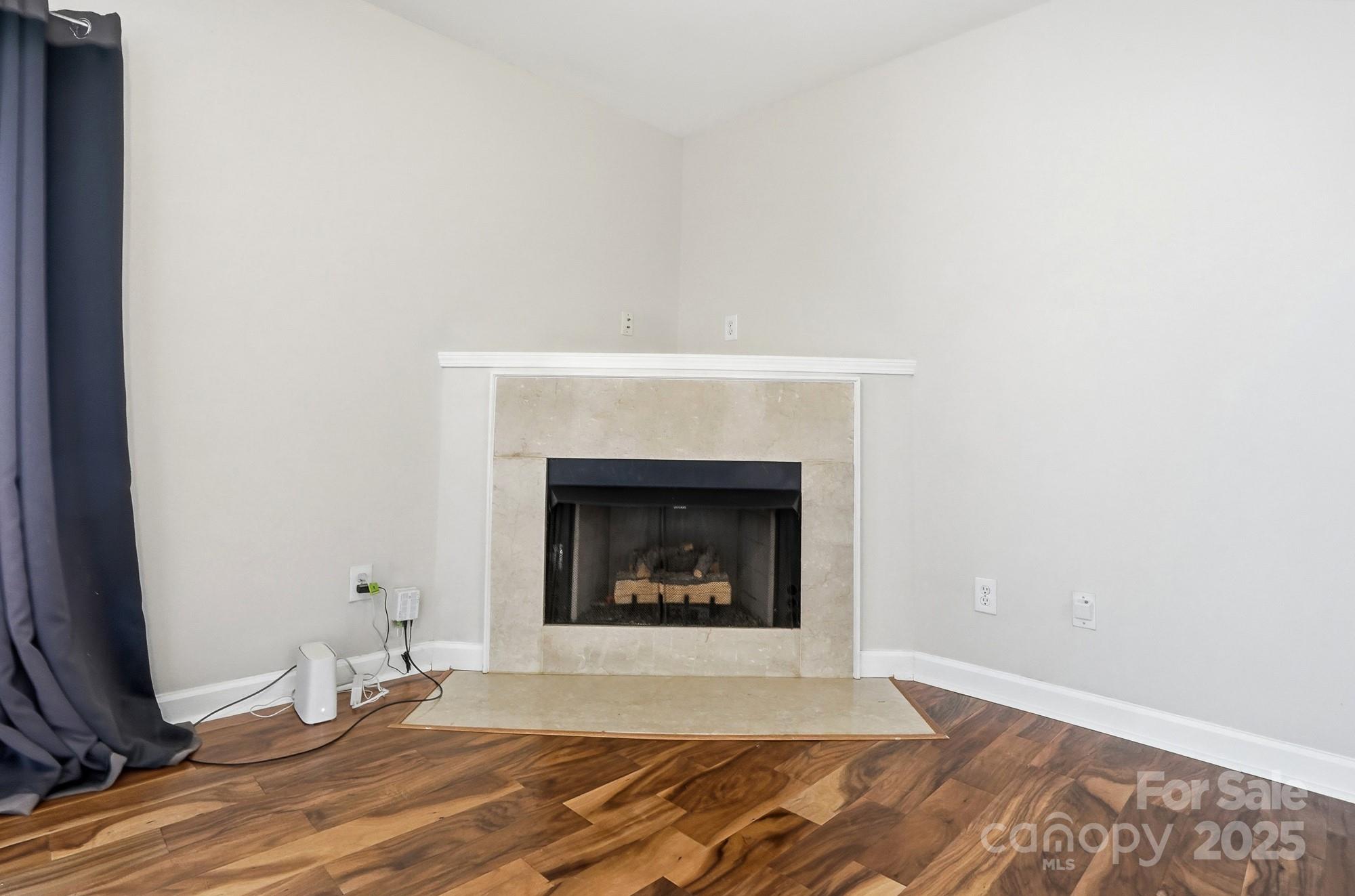3855 Glenlea Commons Drive — Charlotte