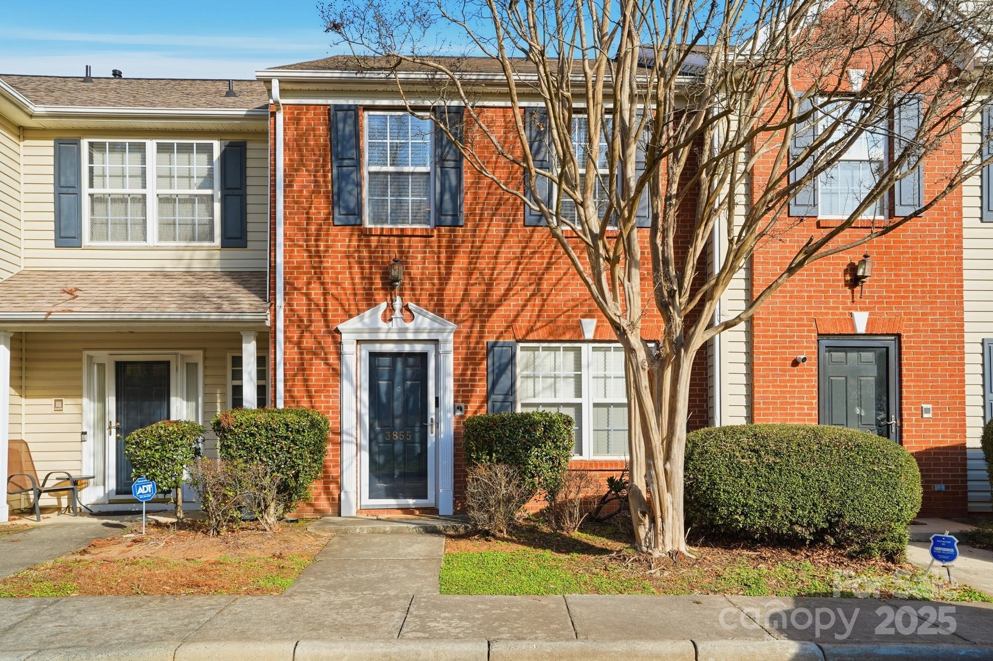 3855 Glenlea Commons Drive — Charlotte
