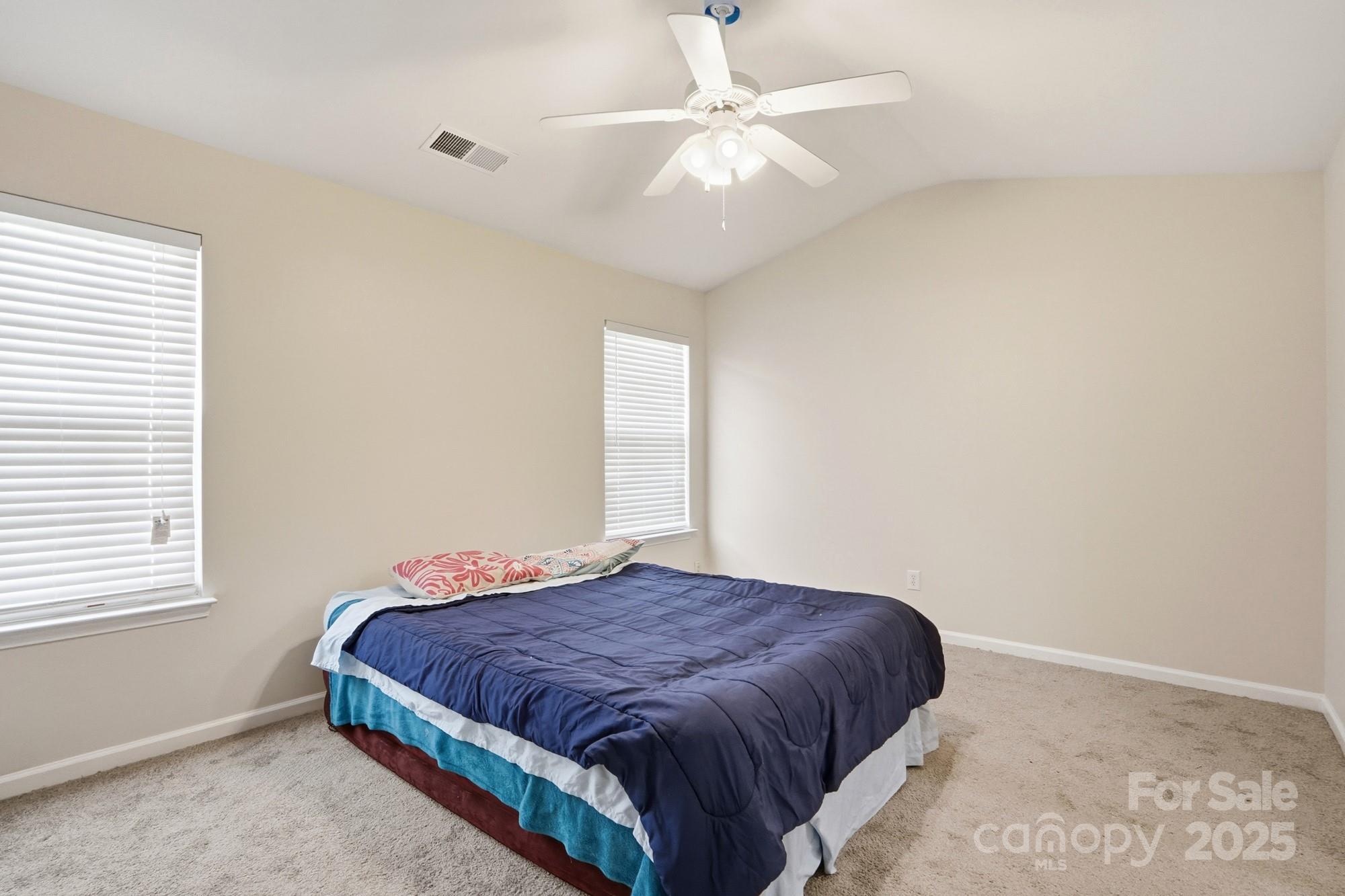 3855 Glenlea Commons Drive — Charlotte