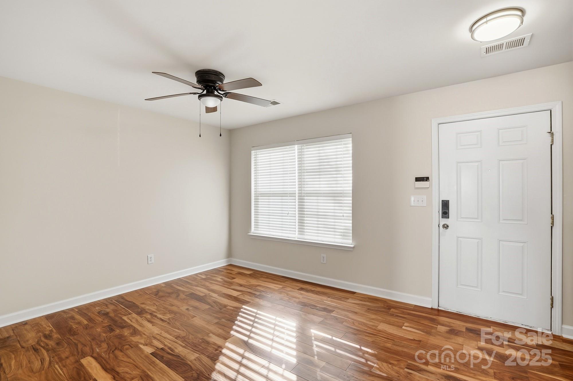 3855 Glenlea Commons Drive — Charlotte