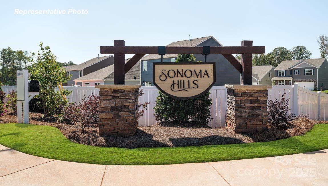 3821 Bald Cypress Boulevard — Gastonia