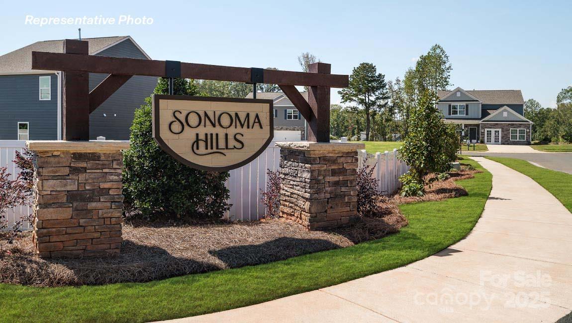 3821 Bald Cypress Boulevard — Gastonia