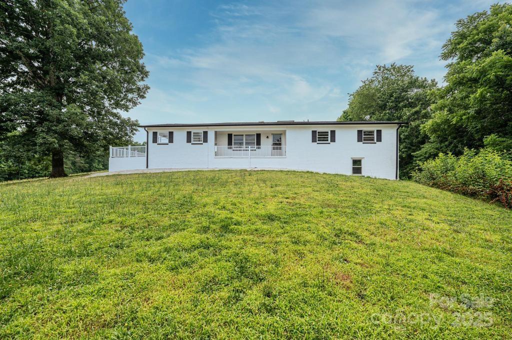 3398 Shamrock Heights — Hudson
