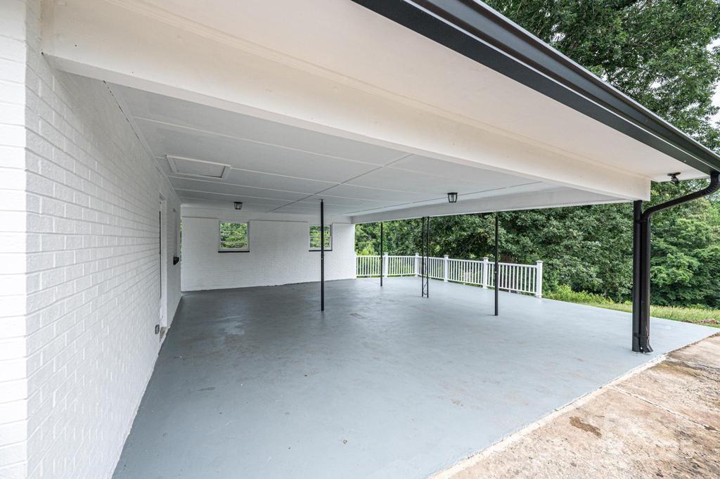 3398 Shamrock Heights — Hudson