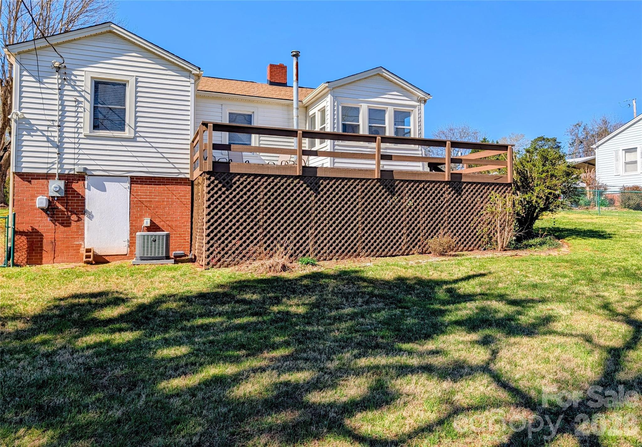 122 Murphy Court — Morganton
