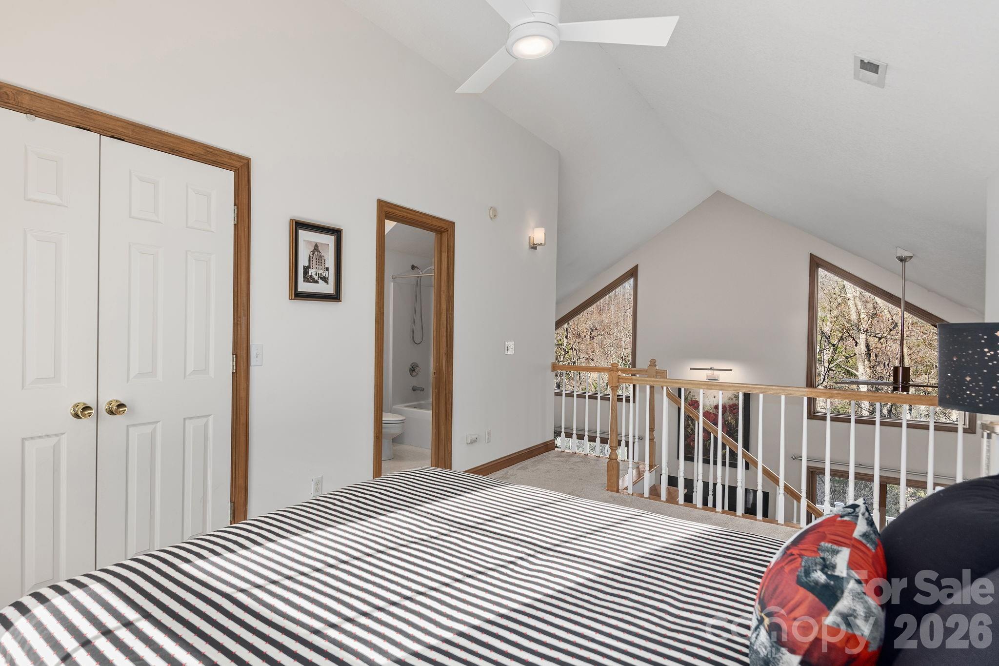 125 Buffalo Trail — Asheville