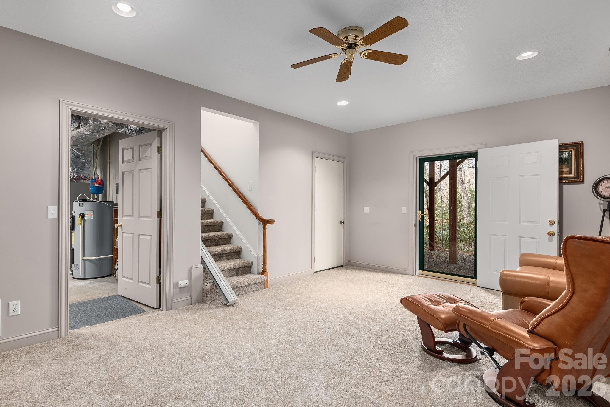 125 Buffalo Trail — Asheville