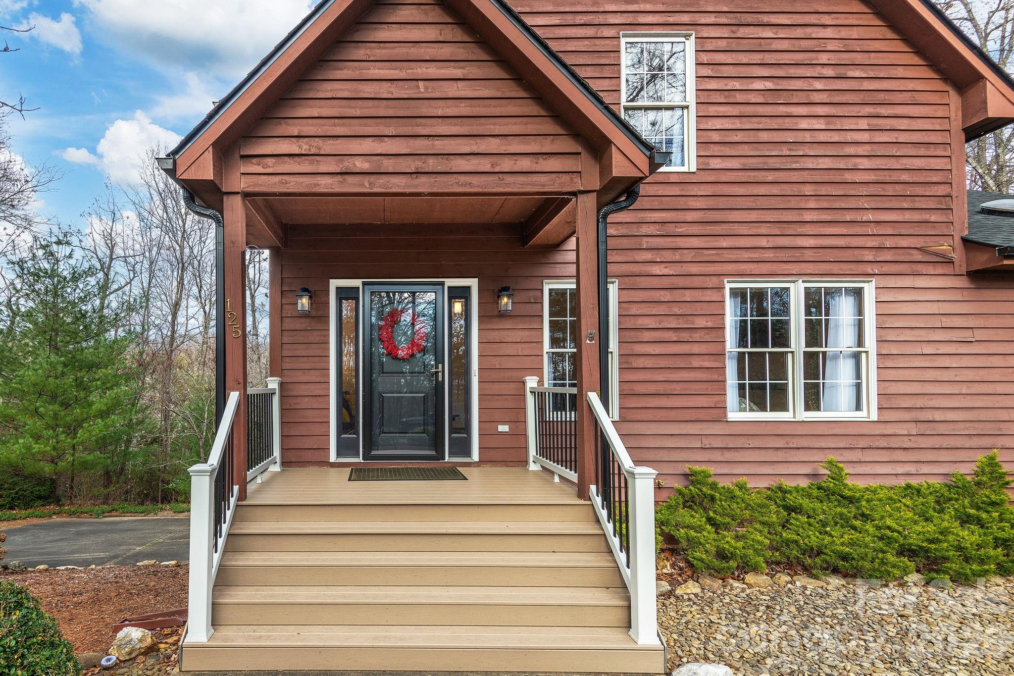 125 Buffalo Trail — Asheville