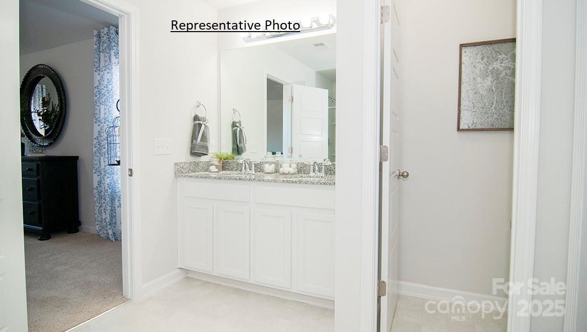 108 Pecan Grove Lane — Statesville