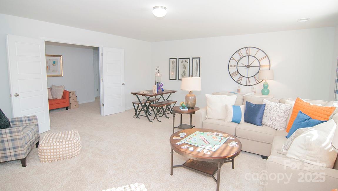 108 Pecan Grove Lane — Statesville