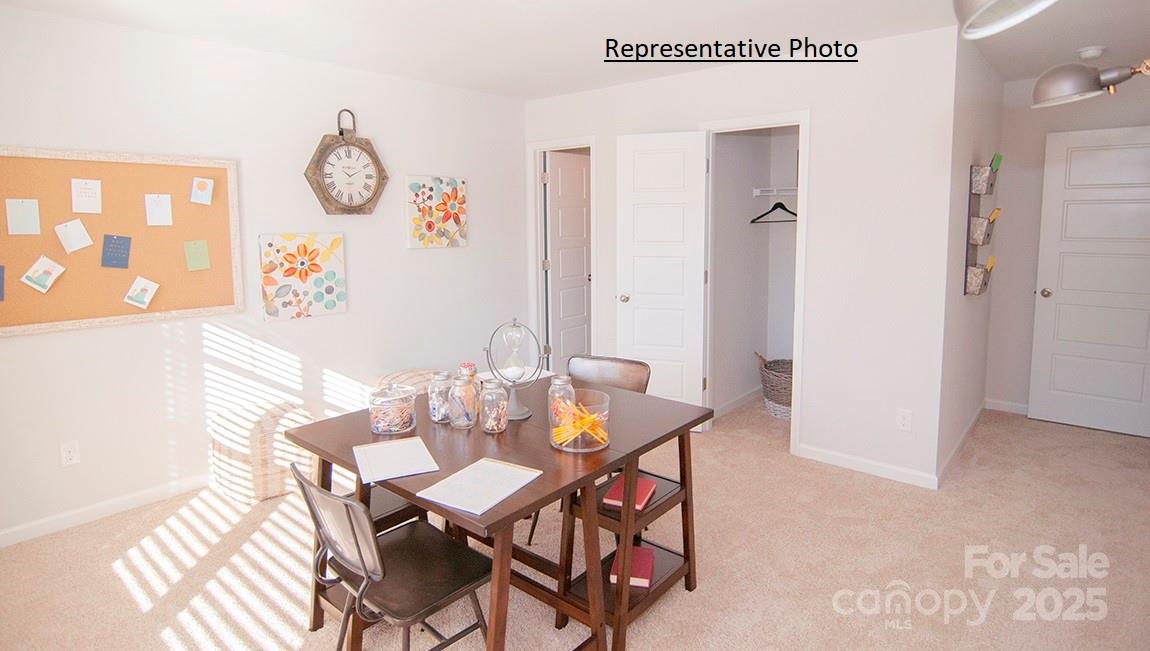 108 Pecan Grove Lane — Statesville