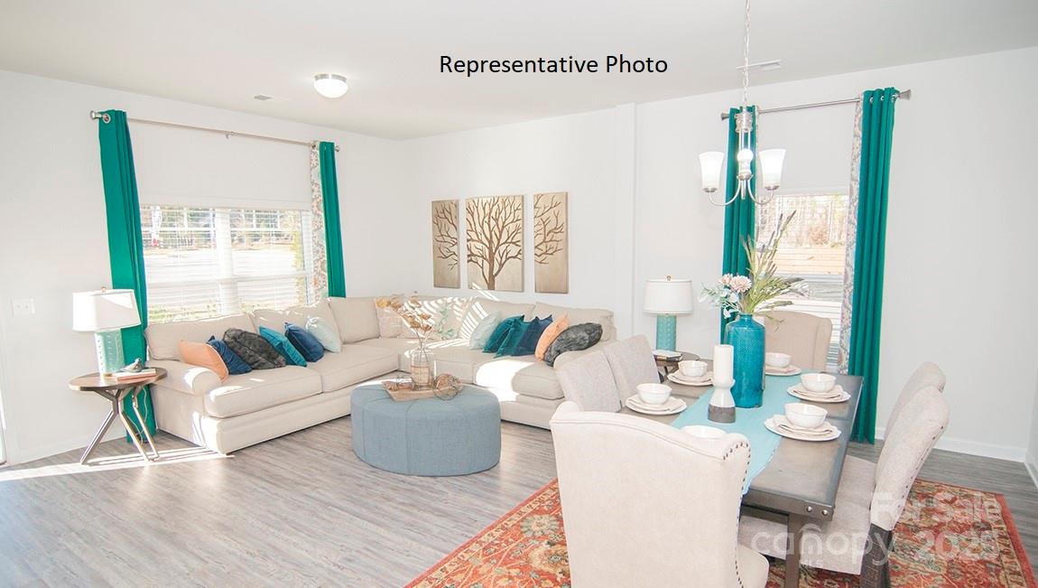 108 Pecan Grove Lane — Statesville