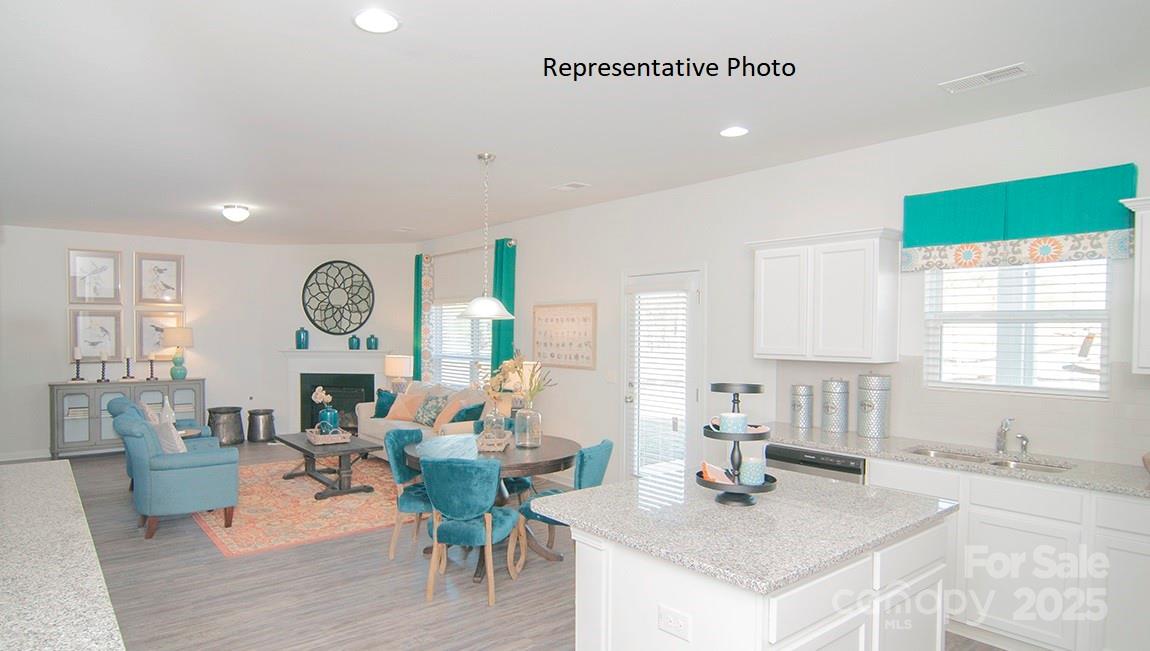 108 Pecan Grove Lane — Statesville