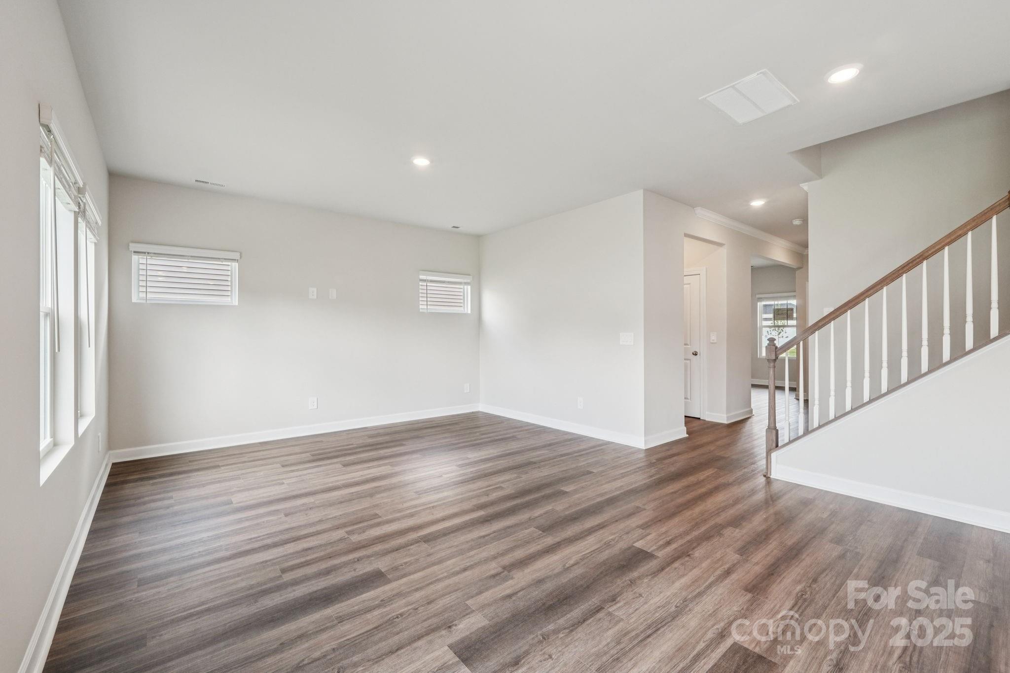 2073 Sunflower Circle — Newton