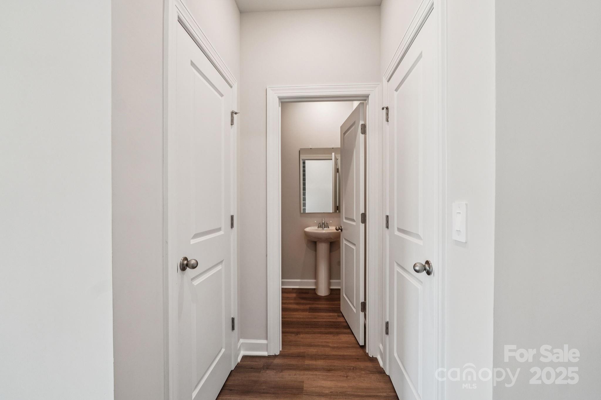 2073 Sunflower Circle — Newton