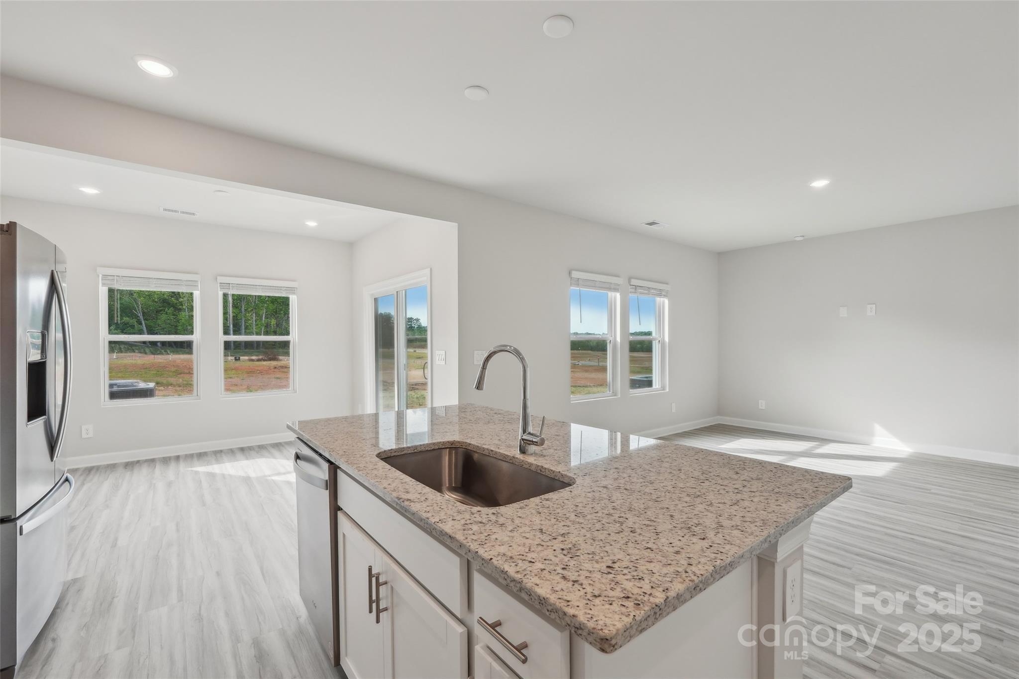 418 Luna Lane — Shelby