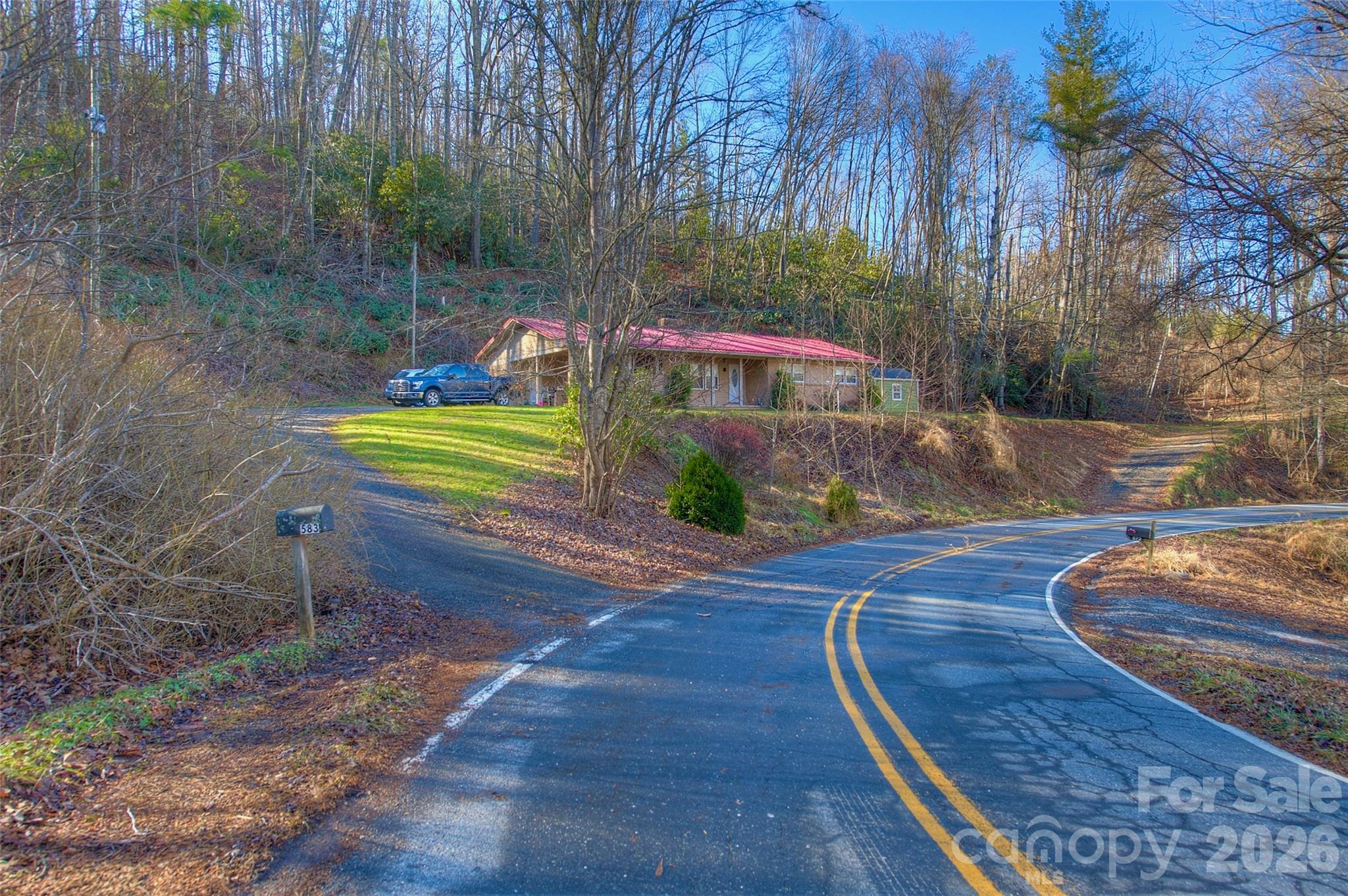 583 Deer Park Lake Road — Spruce Pine