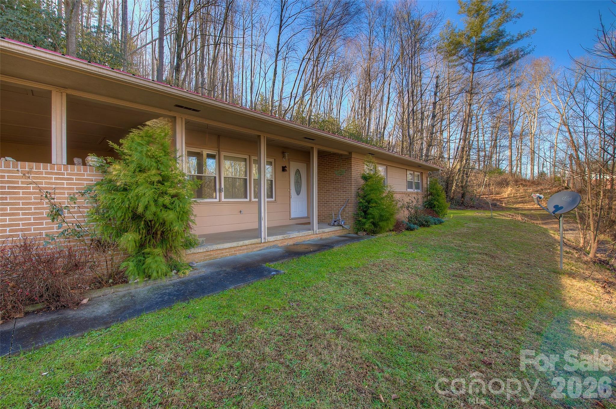 583 Deer Park Lake Road — Spruce Pine