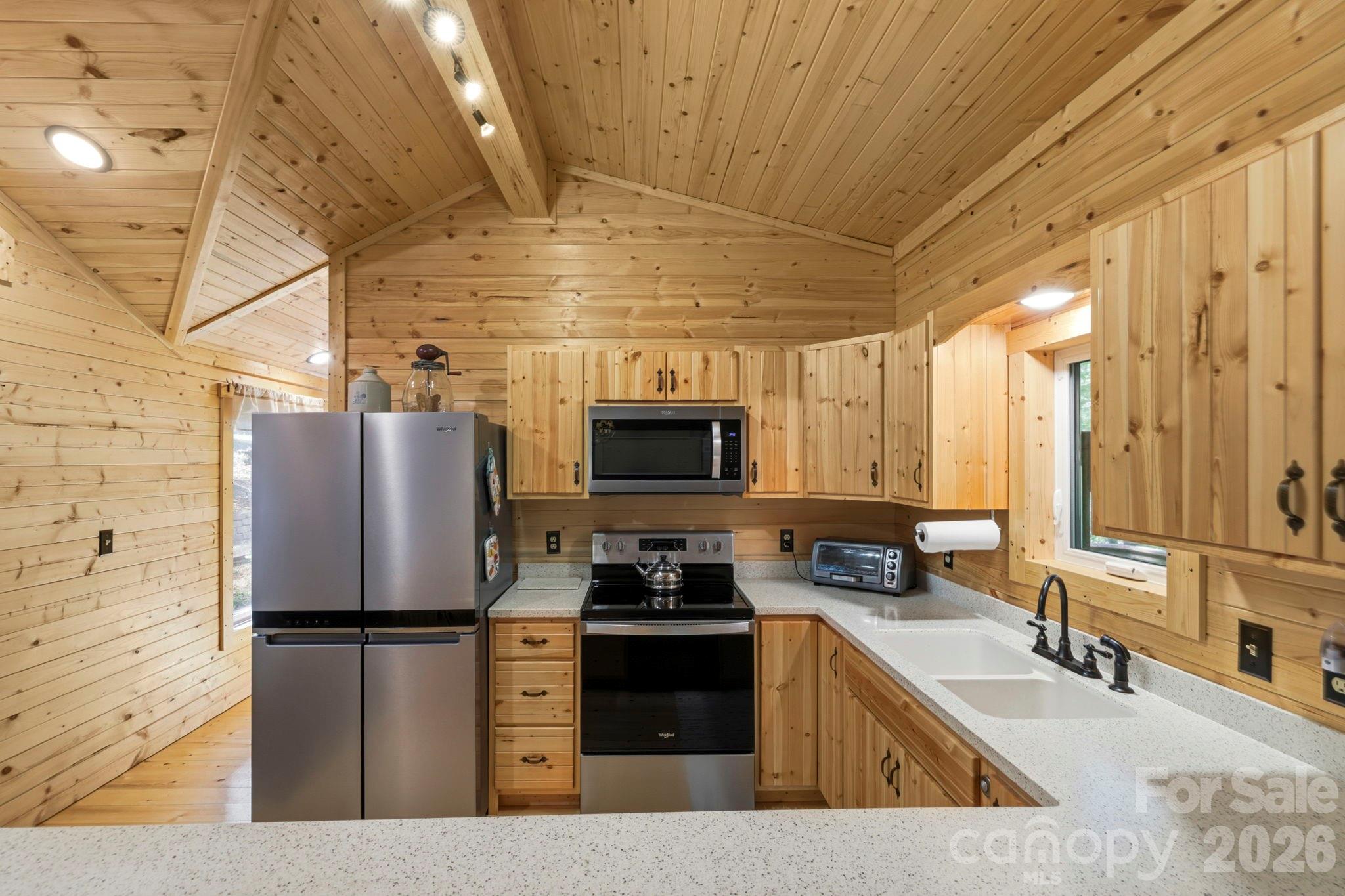 81 Delind Drive — Mill Spring