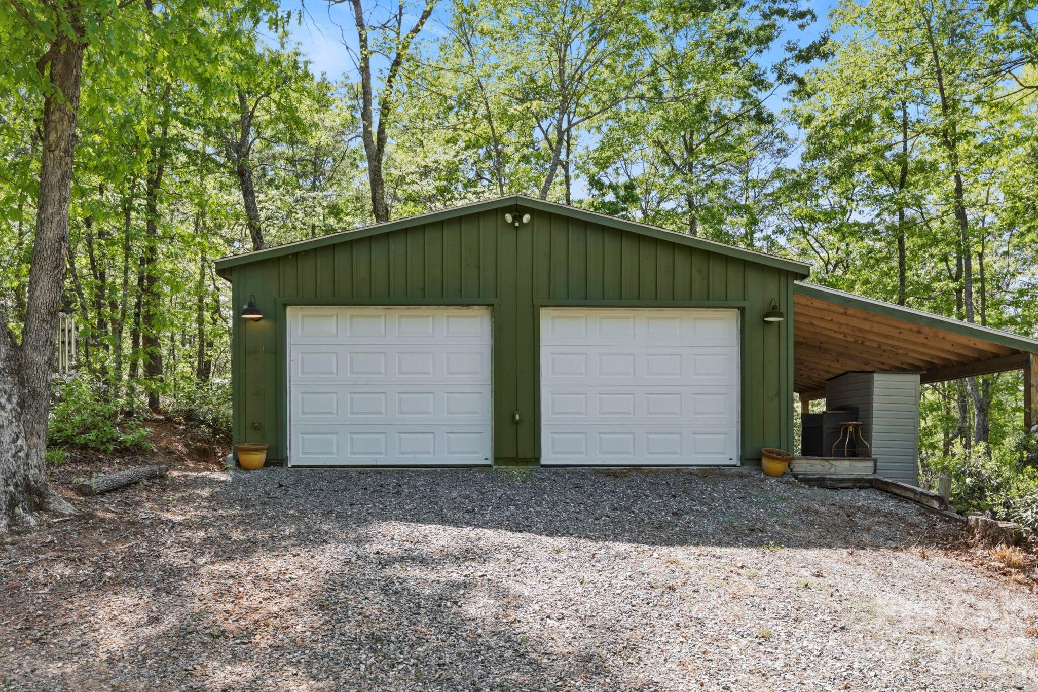 81 Delind Drive — Mill Spring