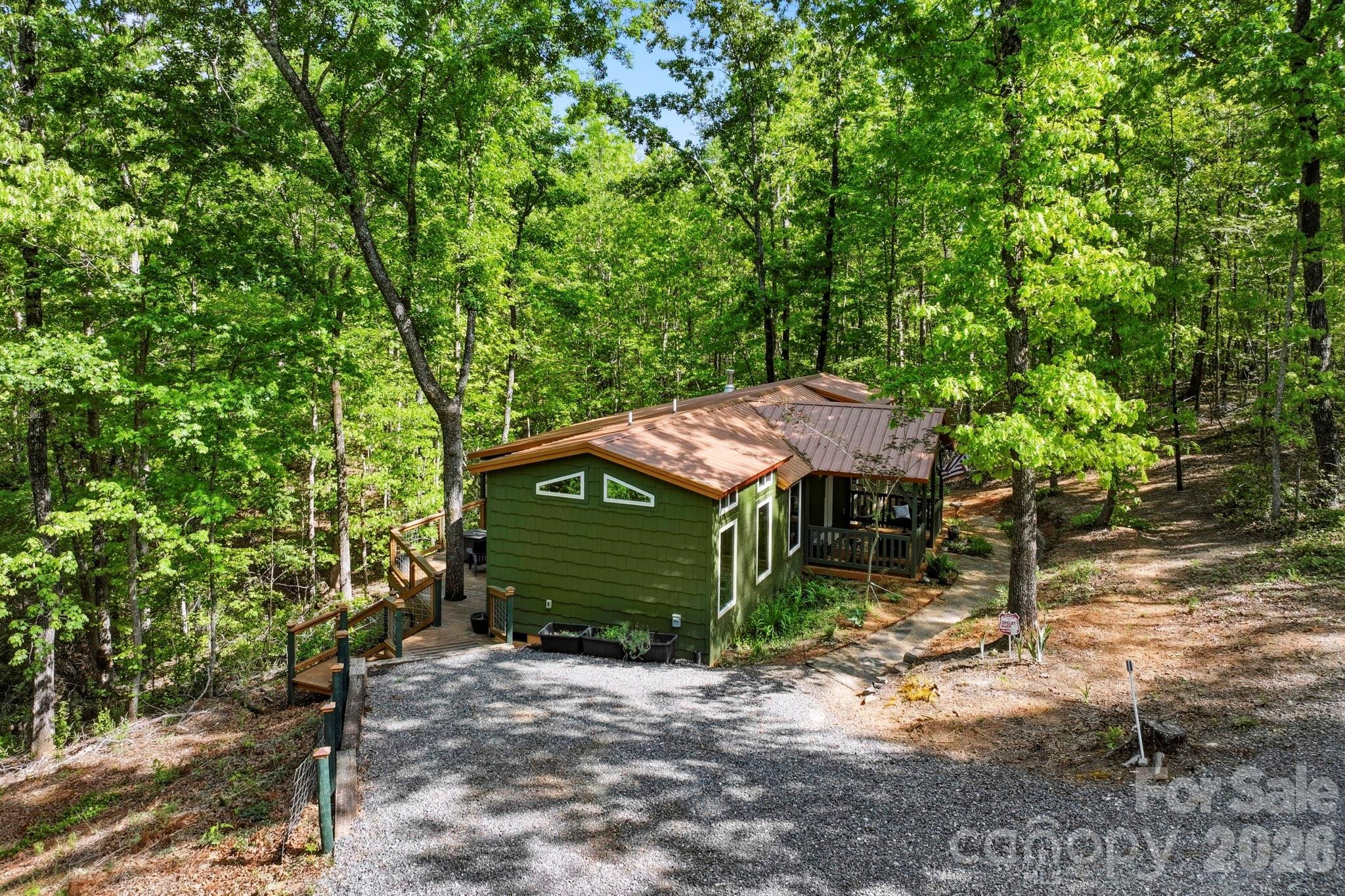 81 Delind Drive — Mill Spring