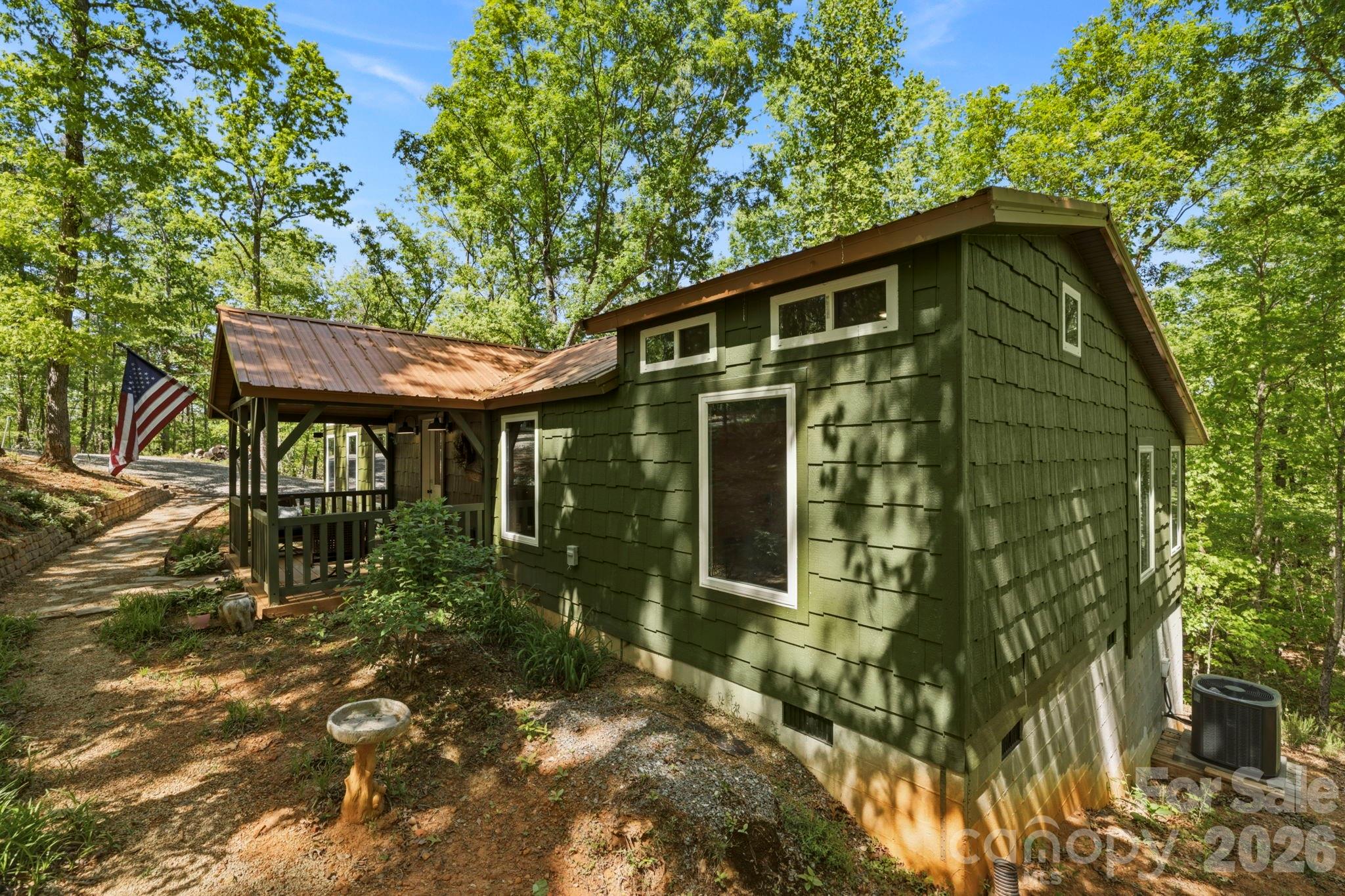 81 Delind Drive — Mill Spring