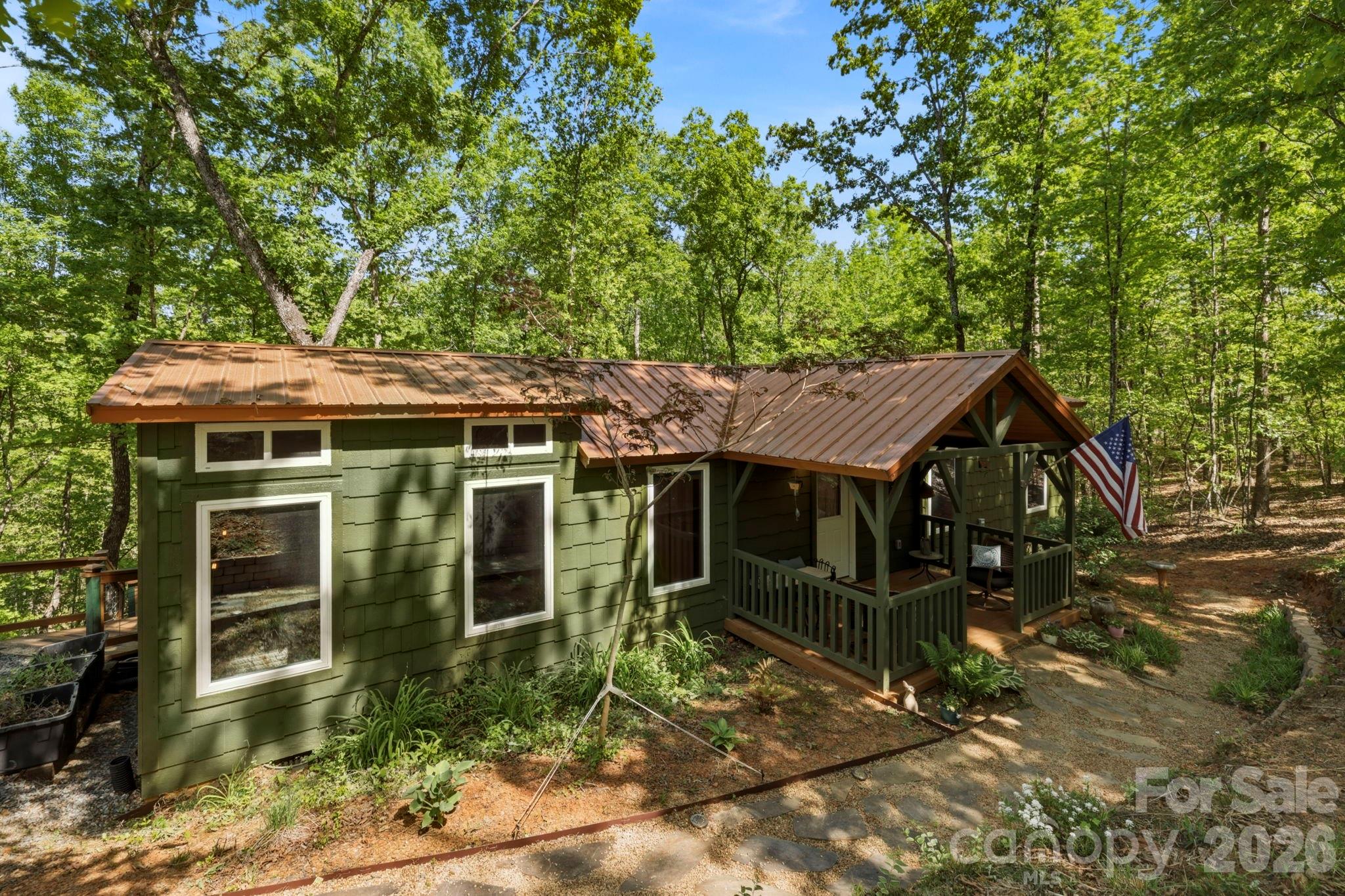 81 Delind Drive — Mill Spring