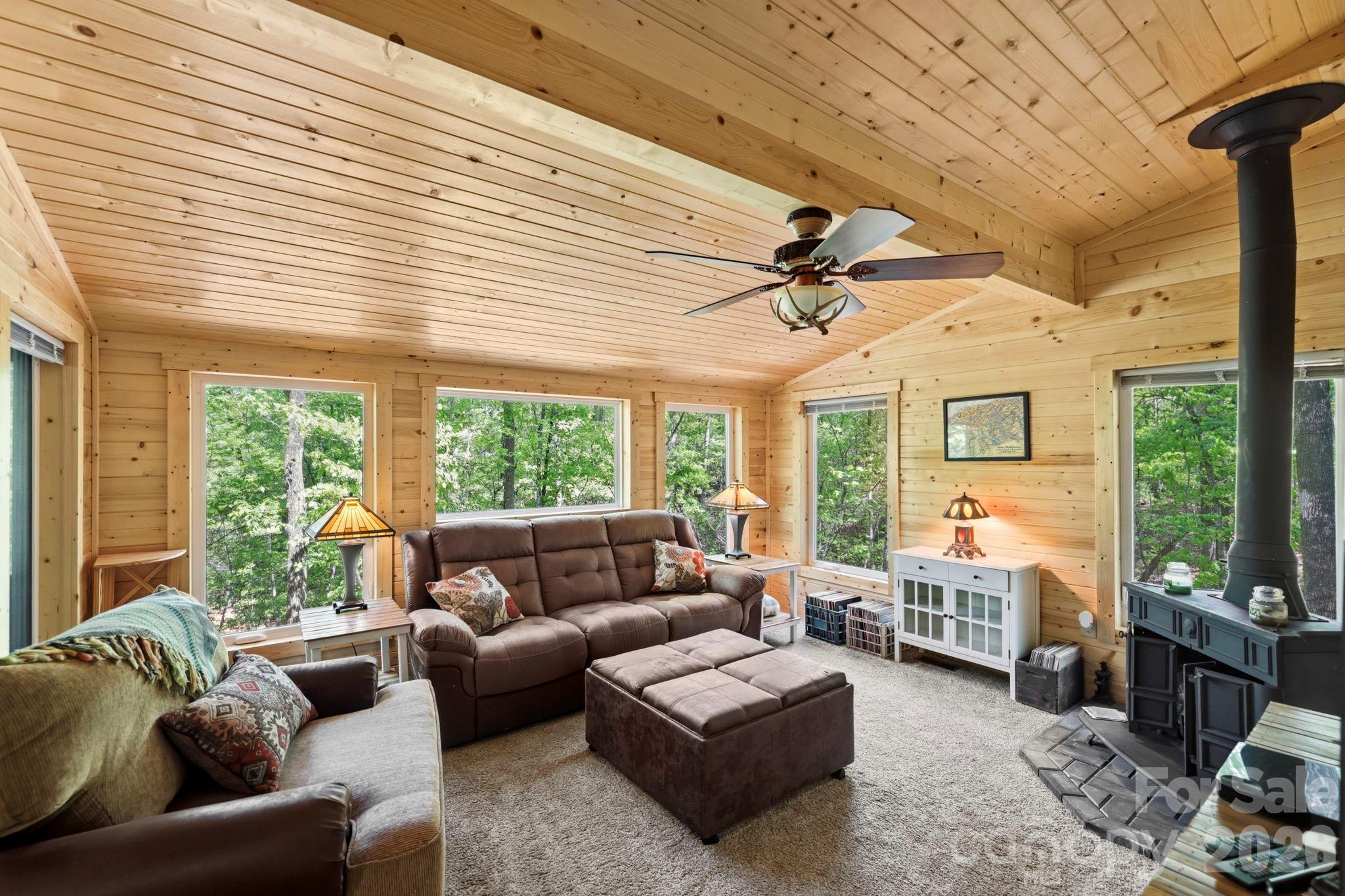 81 Delind Drive — Mill Spring